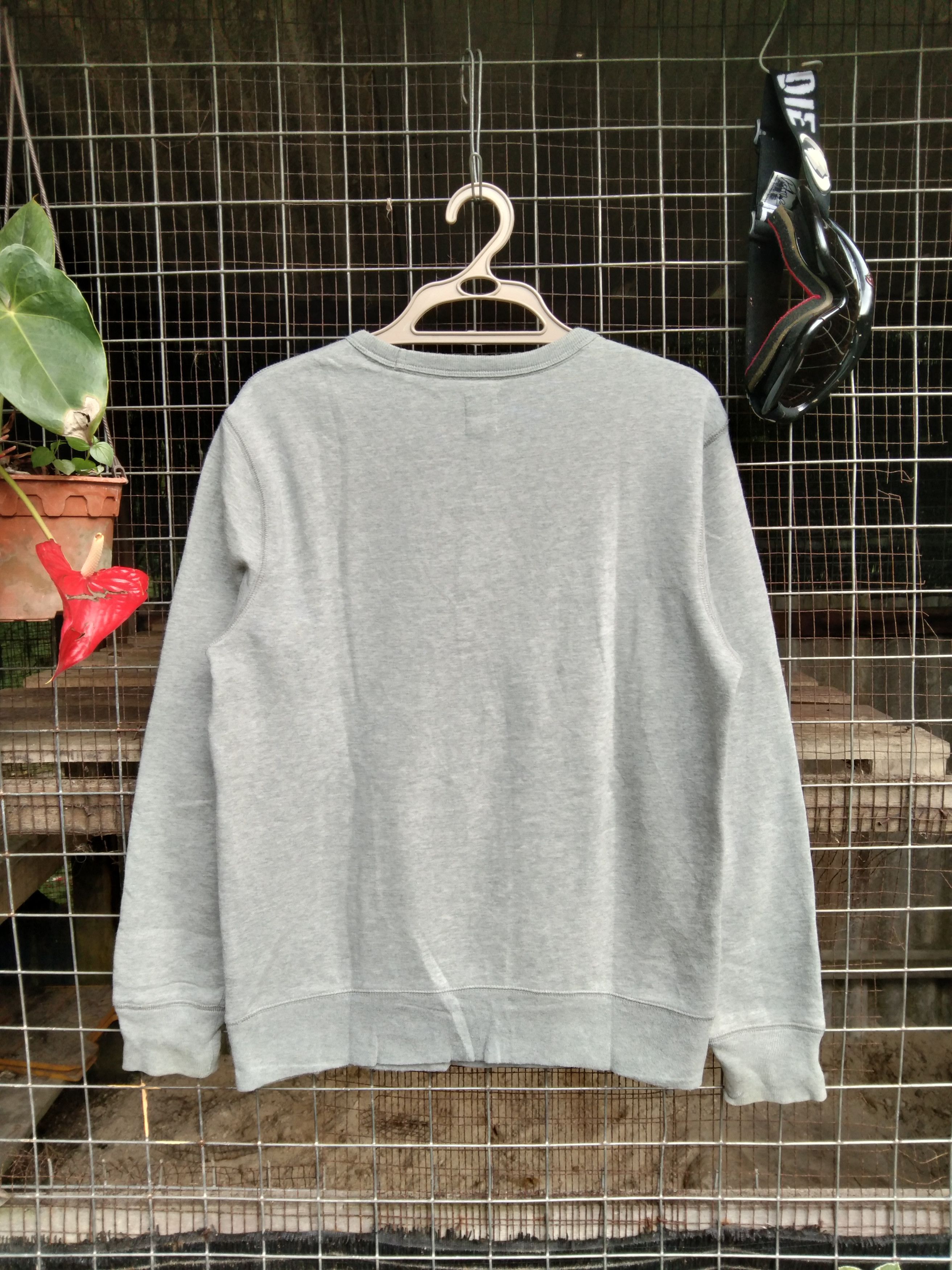 Gap GAP SPELL OUT EMBROIDERY SWEATSHIRT Size US M / EU 48-50 / 2 - 3 Thumbnail
