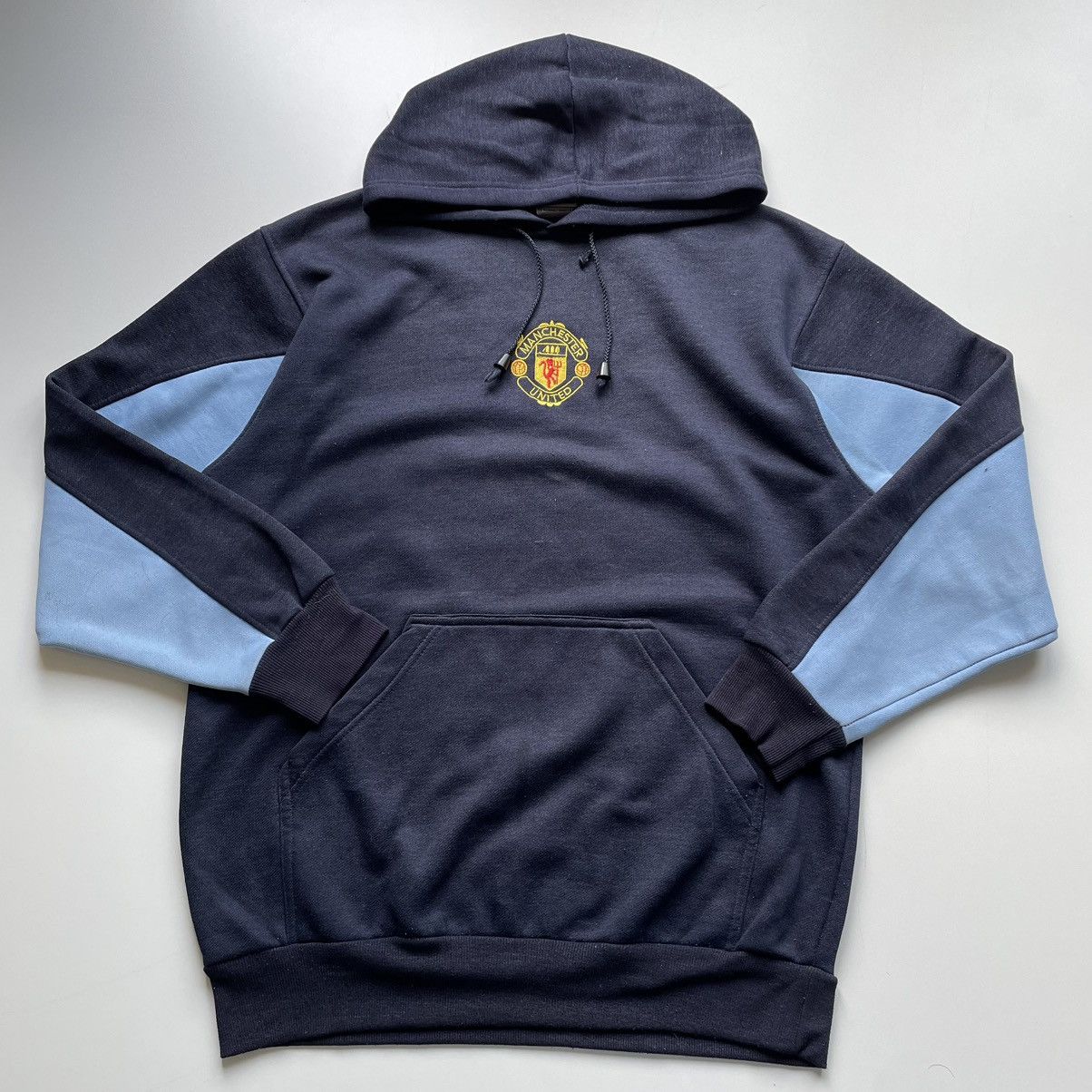 image of Vintage 2000S Nike Manchester United Embroidered Hoodie in Blue/Navy, Men's (Size Large)