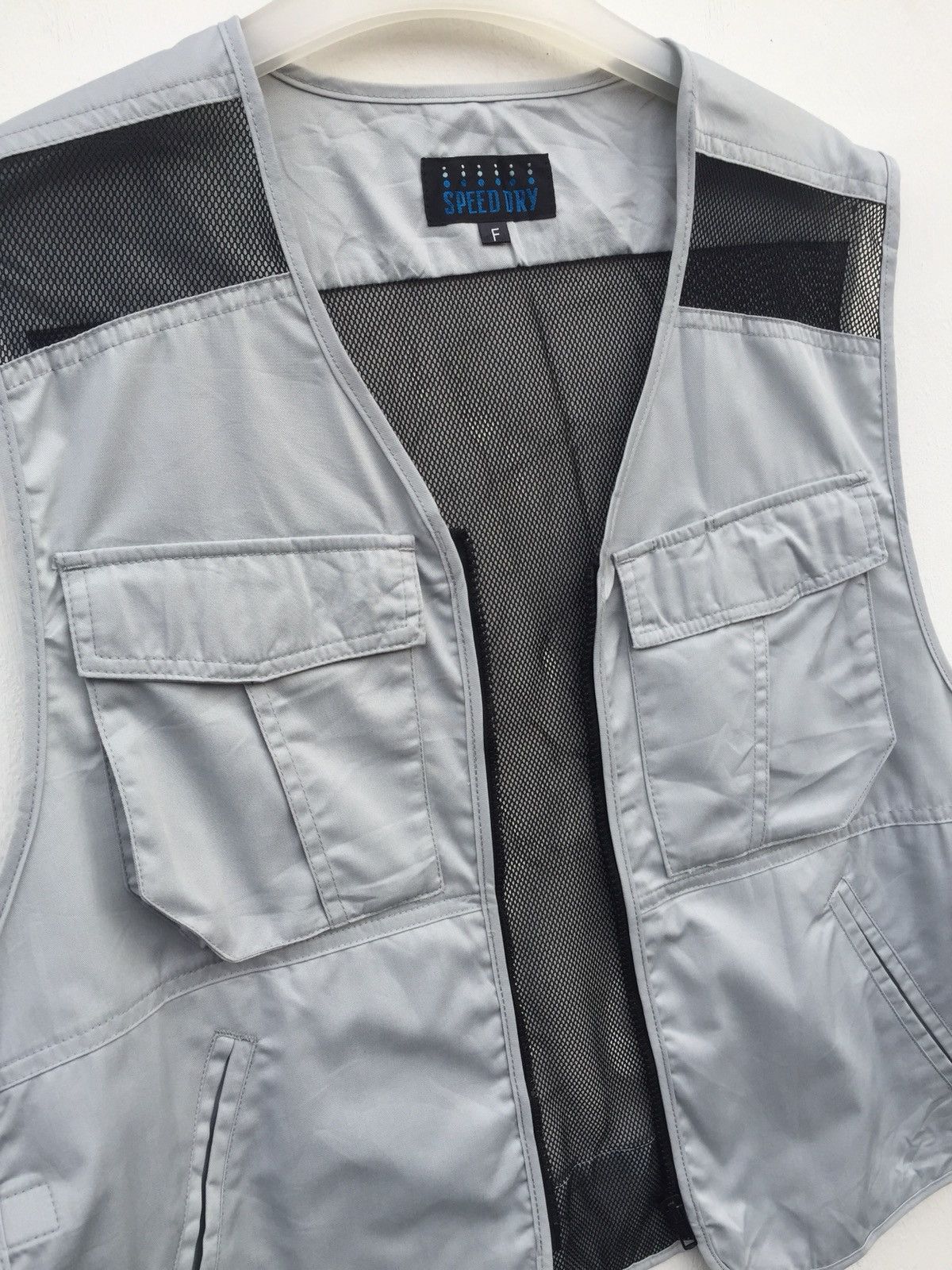 Japanese Brand Japanes Speed Dry Vest Multiple Net Buckle Bet Side Size US M / EU 48-50 / 2 - 4 Thumbnail