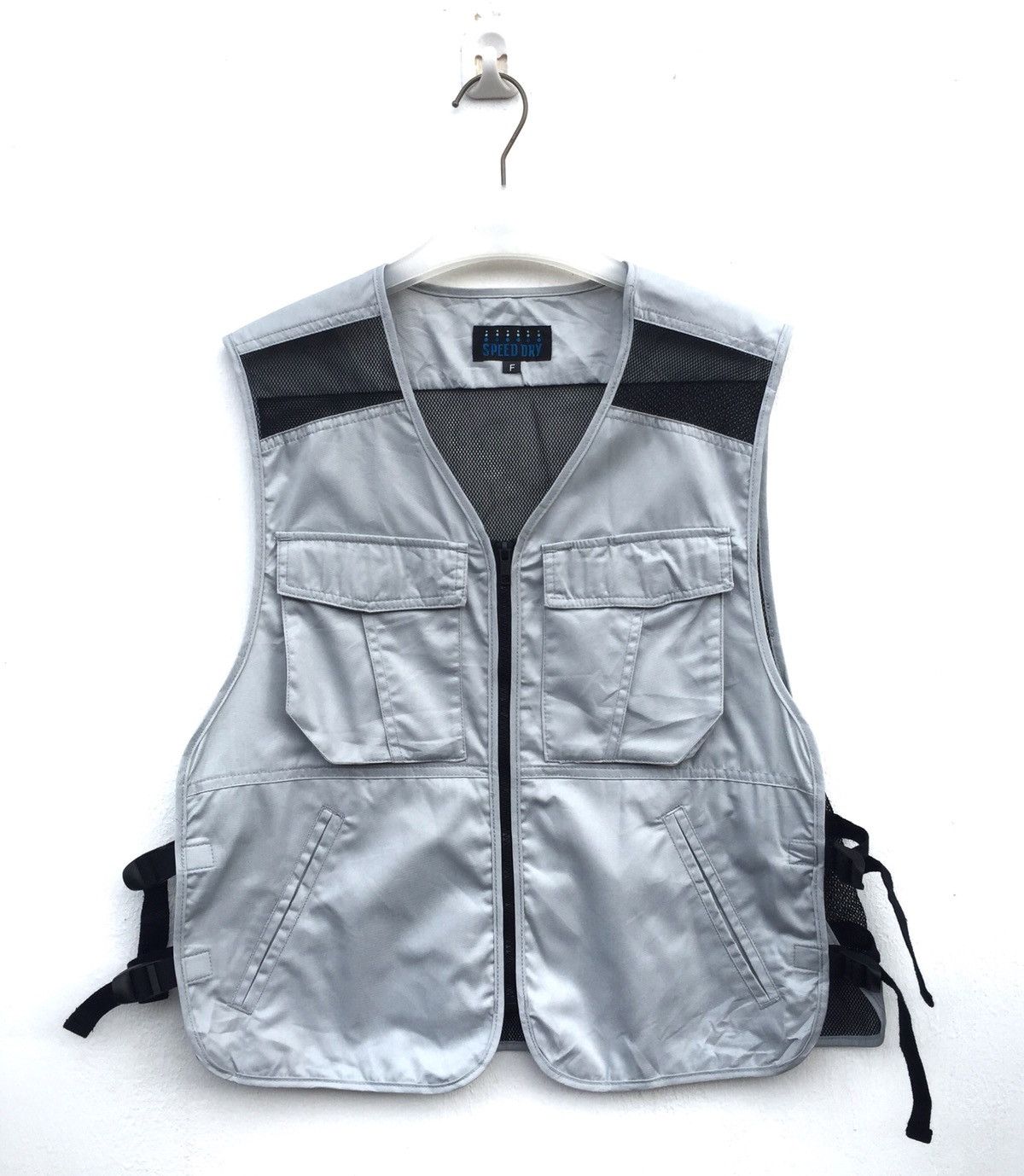 Japanese Brand Japanes Speed Dry Vest Multiple Net Buckle Bet Side Size US M / EU 48-50 / 2 - 1 Thumbnail