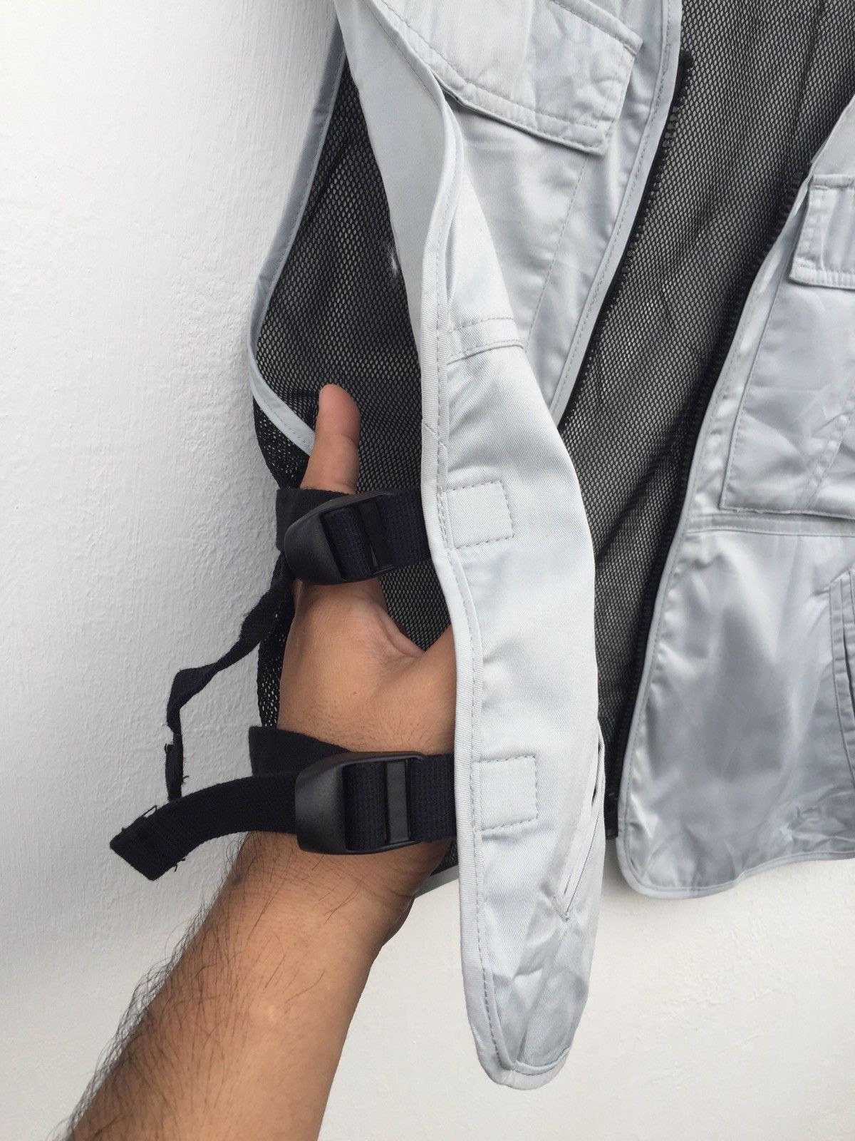 Japanese Brand Japanes Speed Dry Vest Multiple Net Buckle Bet Side Size US M / EU 48-50 / 2 - 5 Thumbnail