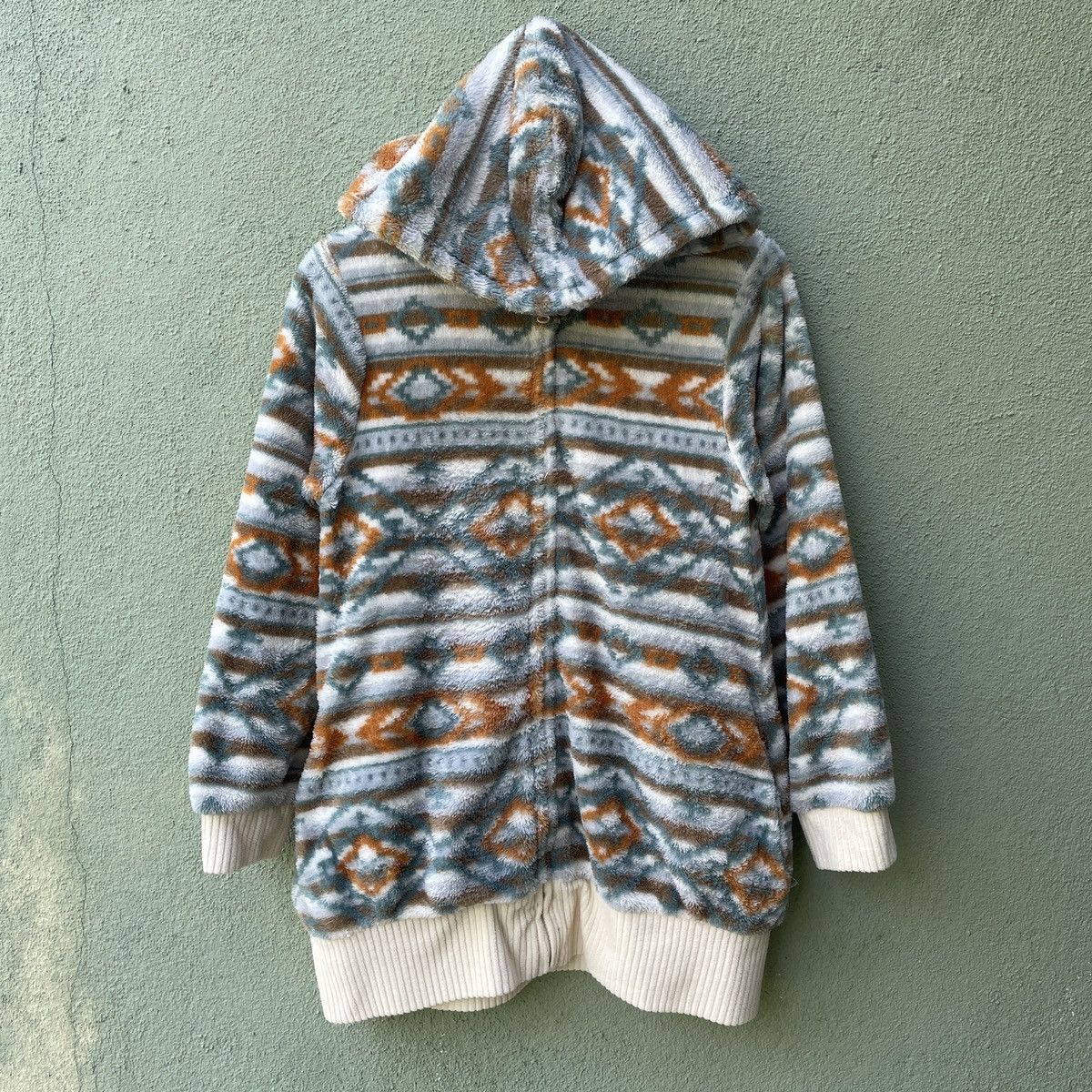 Japanese Brand Vintage BASIC TONE CLOTHE Navajo Style Zipper Hooded Jacket Size US S / EU 44-46 / 1 - 1 Thumbnail