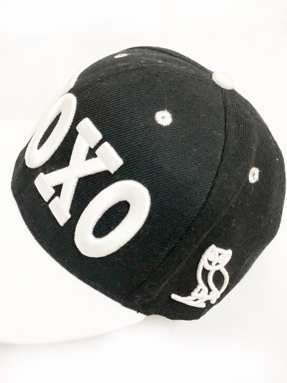 October's Very Own Rare October Very Own x XO Snap Cap Size ONE SIZE - 9 Thumbnail