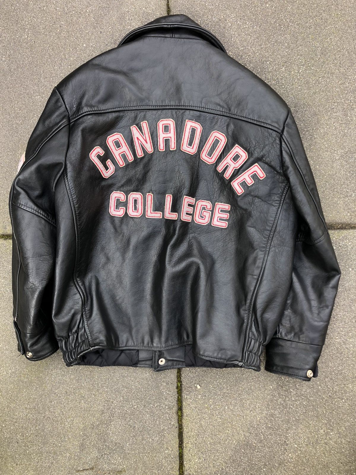 Vintage Vintage 70s letterman patch leather jacket Size US L / EU 52-54 / 3 - 5 Thumbnail