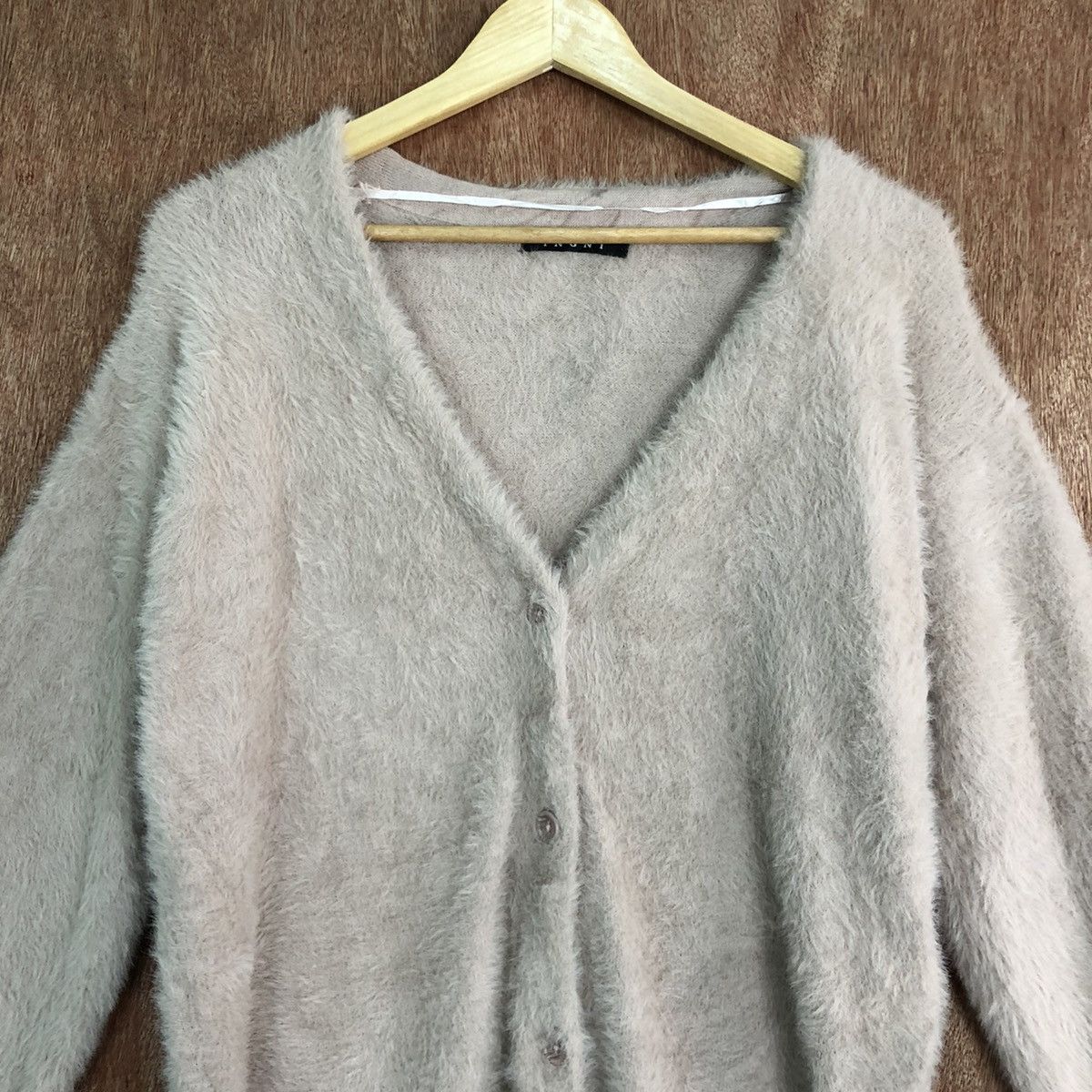 Japanese Brand DLL INGNI LIGHT PINK MOHAIR FUR VINTAGE CARDIGAN #c365 Size US M / EU 48-50 / 2 - 2 Thumbnail