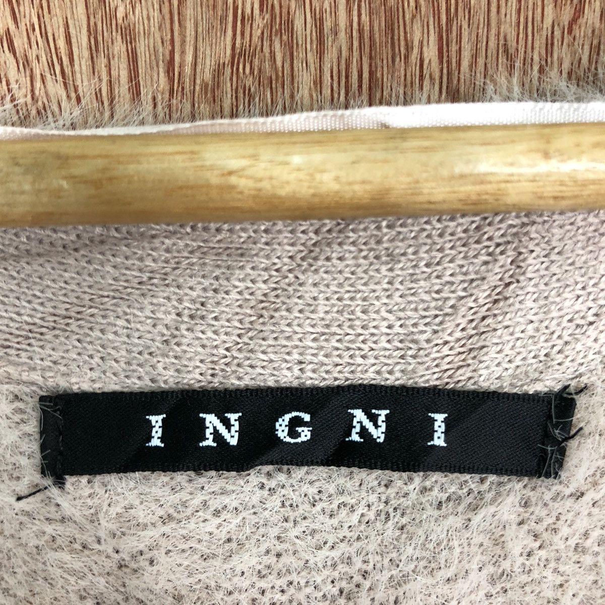 Japanese Brand DLL INGNI LIGHT PINK MOHAIR FUR VINTAGE CARDIGAN #c365 Size US M / EU 48-50 / 2 - 9 Thumbnail