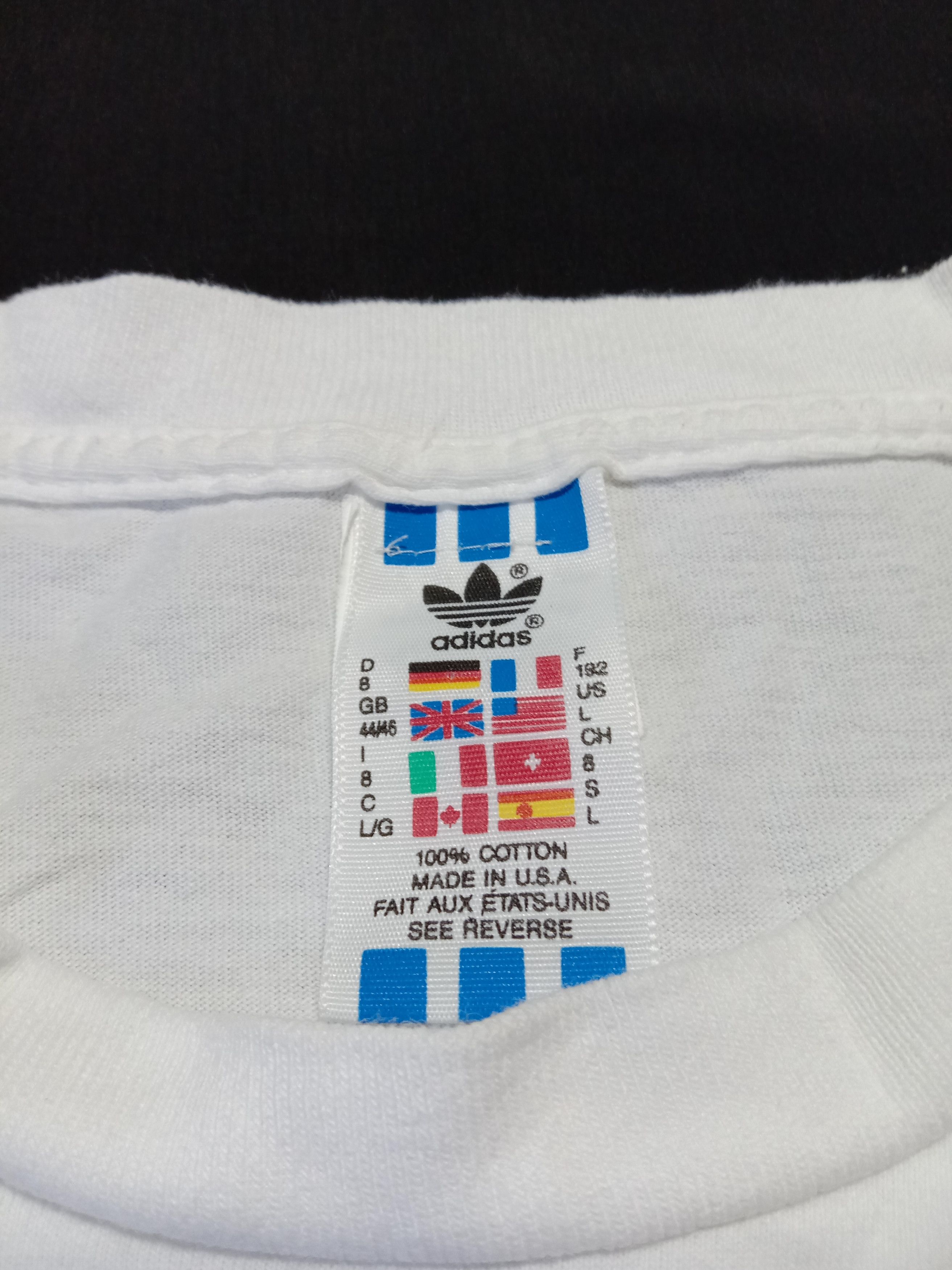 Adidas Vintage Adidas Trefoil Big Logo Tee Usa Size US L / EU 52-54 / 3 - 3 Thumbnail