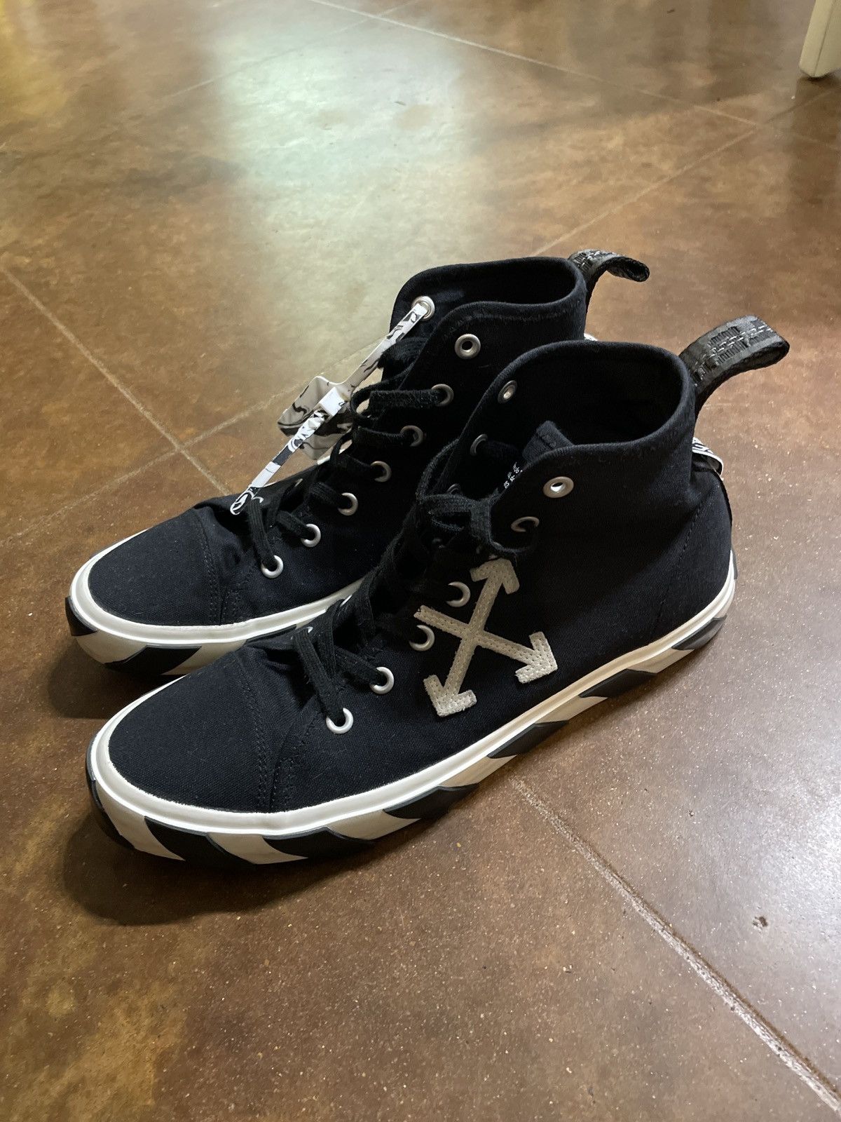 Off-White Off White Vulcanized Canvas Hi Tops Size US 12 / EU 45 - 1 Thumbnail