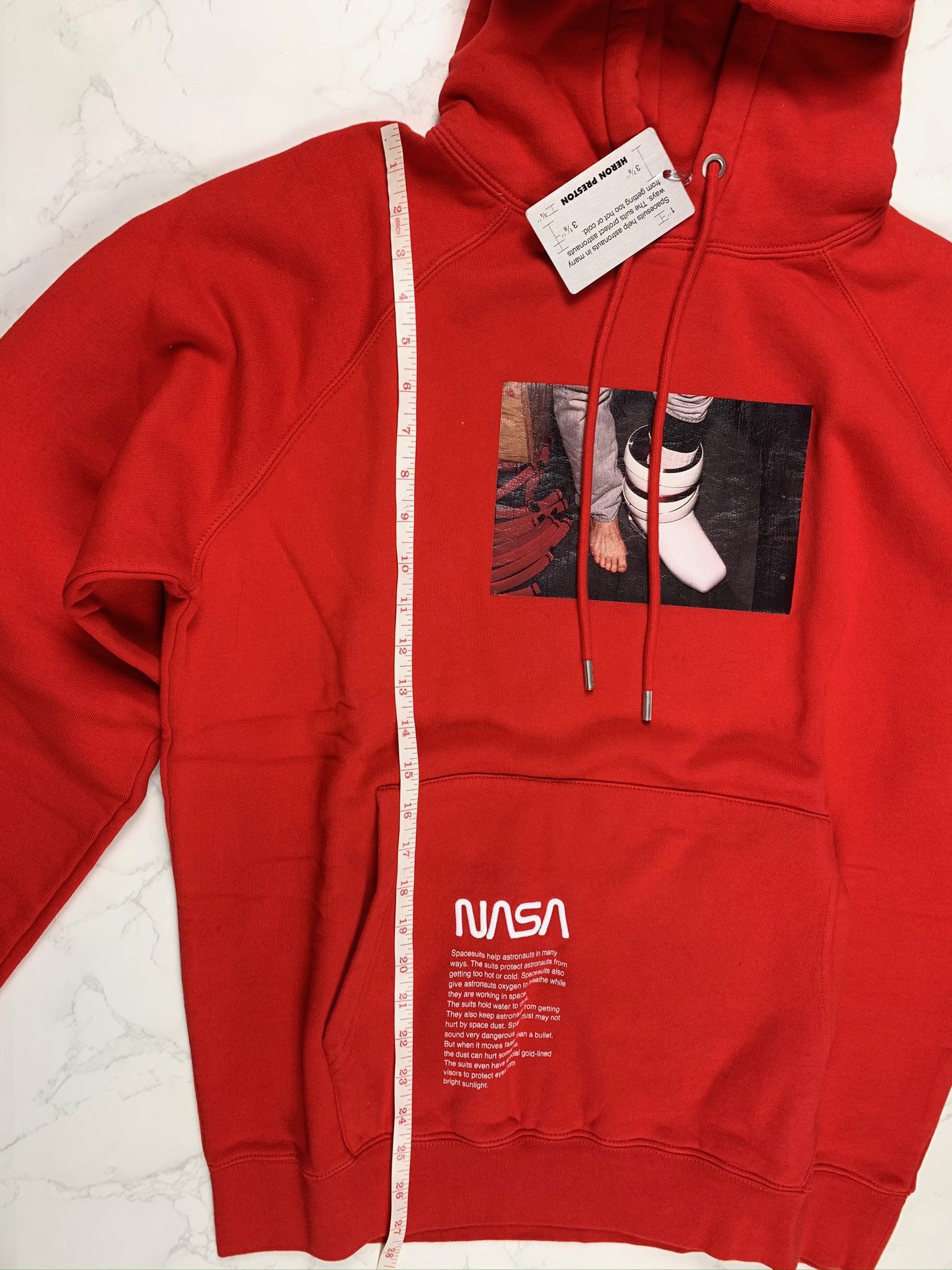 Heron Preston 🔥60% OFF🔥 [SALE] Heron Preston Nasa Photo Red Hoodie Size US S / EU 44-46 / 1 - 5 Thumbnail