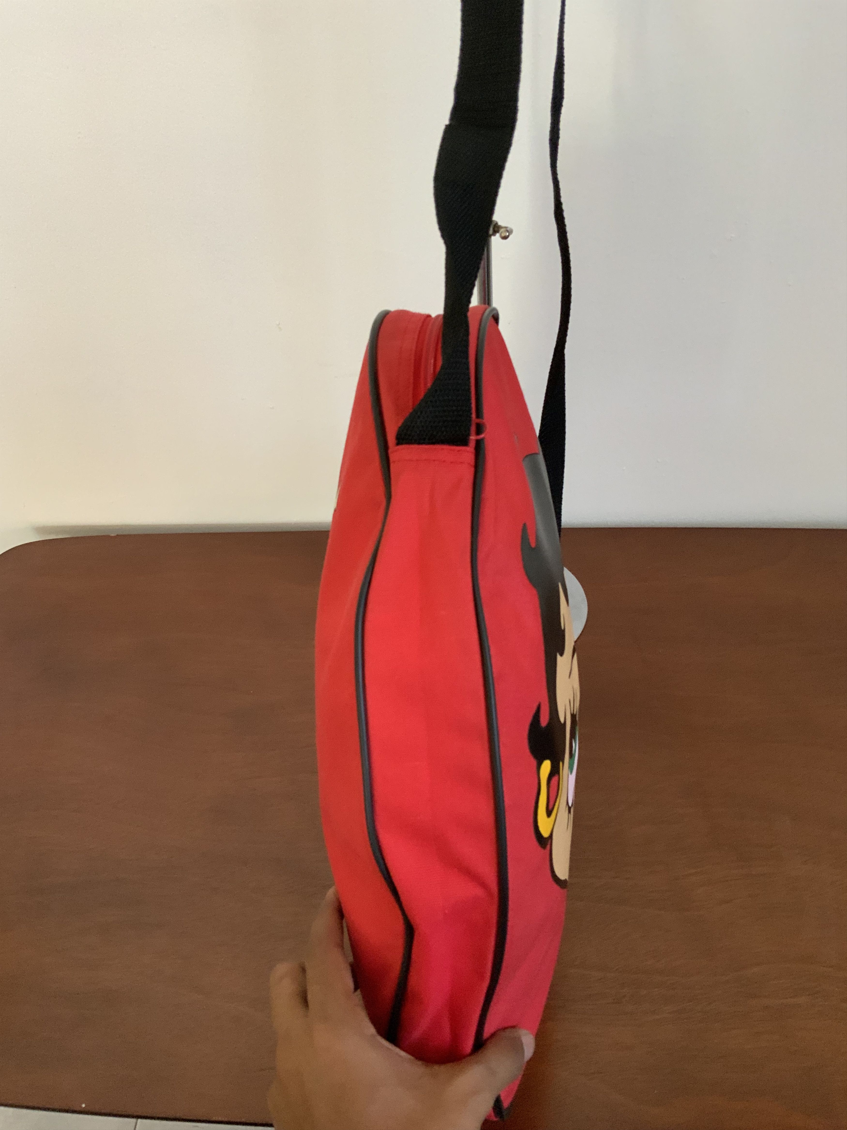 Japanese Brand Betty Boop x Universal Studios Love Shape Slig Bag Size ONE SIZE - 7 Thumbnail