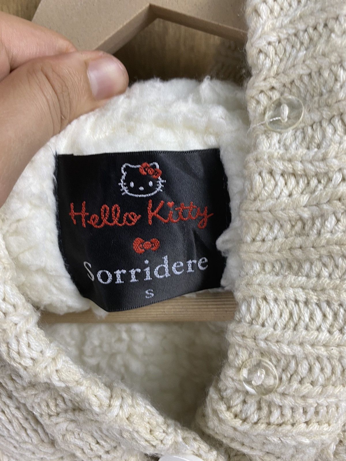 Aran Isles Knitwear × Disney Hello Kitty X Sorridere cardigan cable Knitwear #Z066 Size S / US 4 / IT 40 - 9 Thumbnail