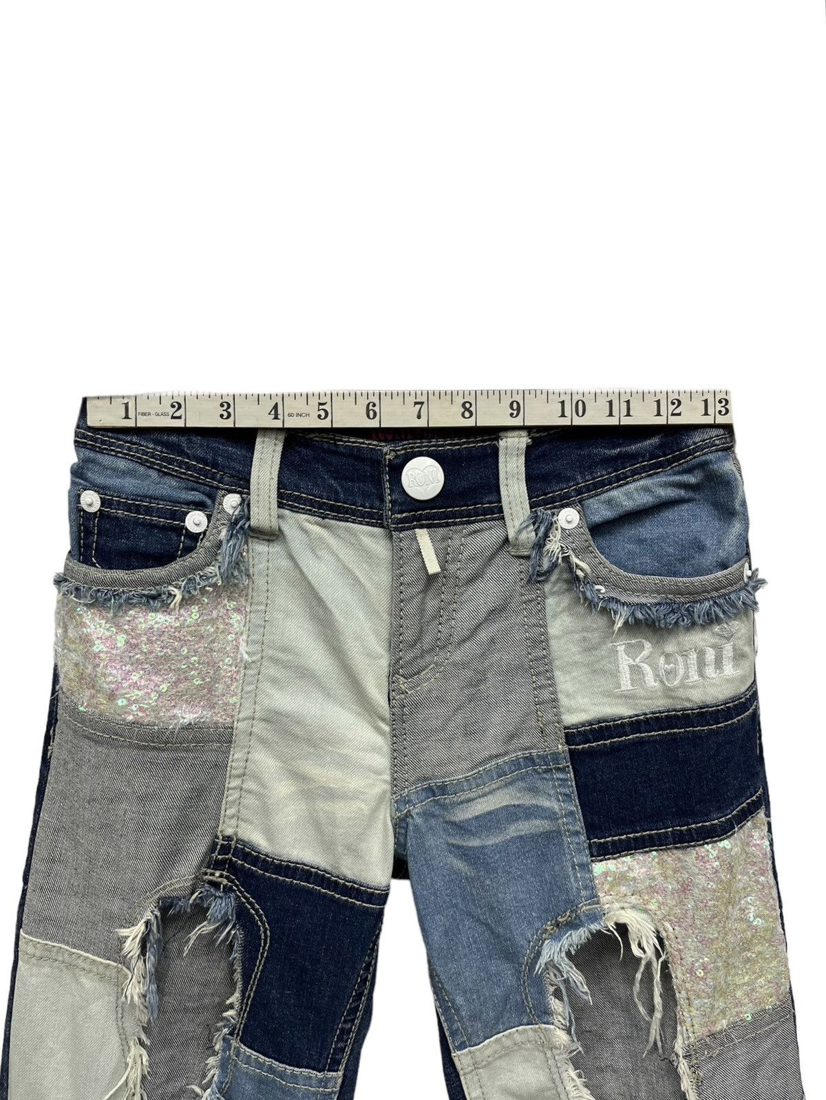 Ronin Division RONI Sequin Patchwork Blow Out Stretch Denim Cropped Style Size 25" / US 0 / IT 36 - 15 Thumbnail