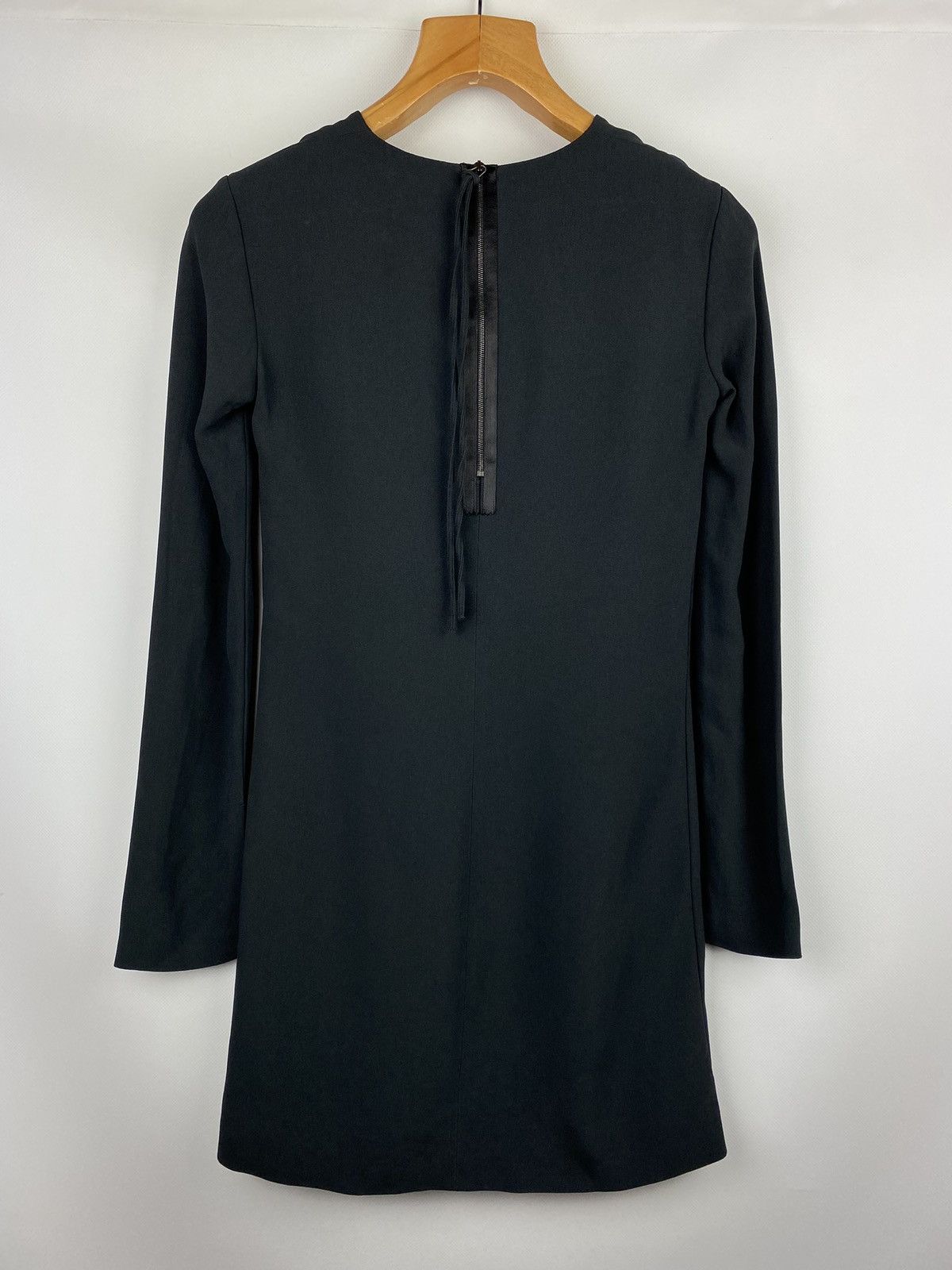 Designer × Helmut Lang Helmut Lang women’s v-neck viscose shift dress size Xs Size XS / US 0-2 / IT 36-38 - 12 Thumbnail