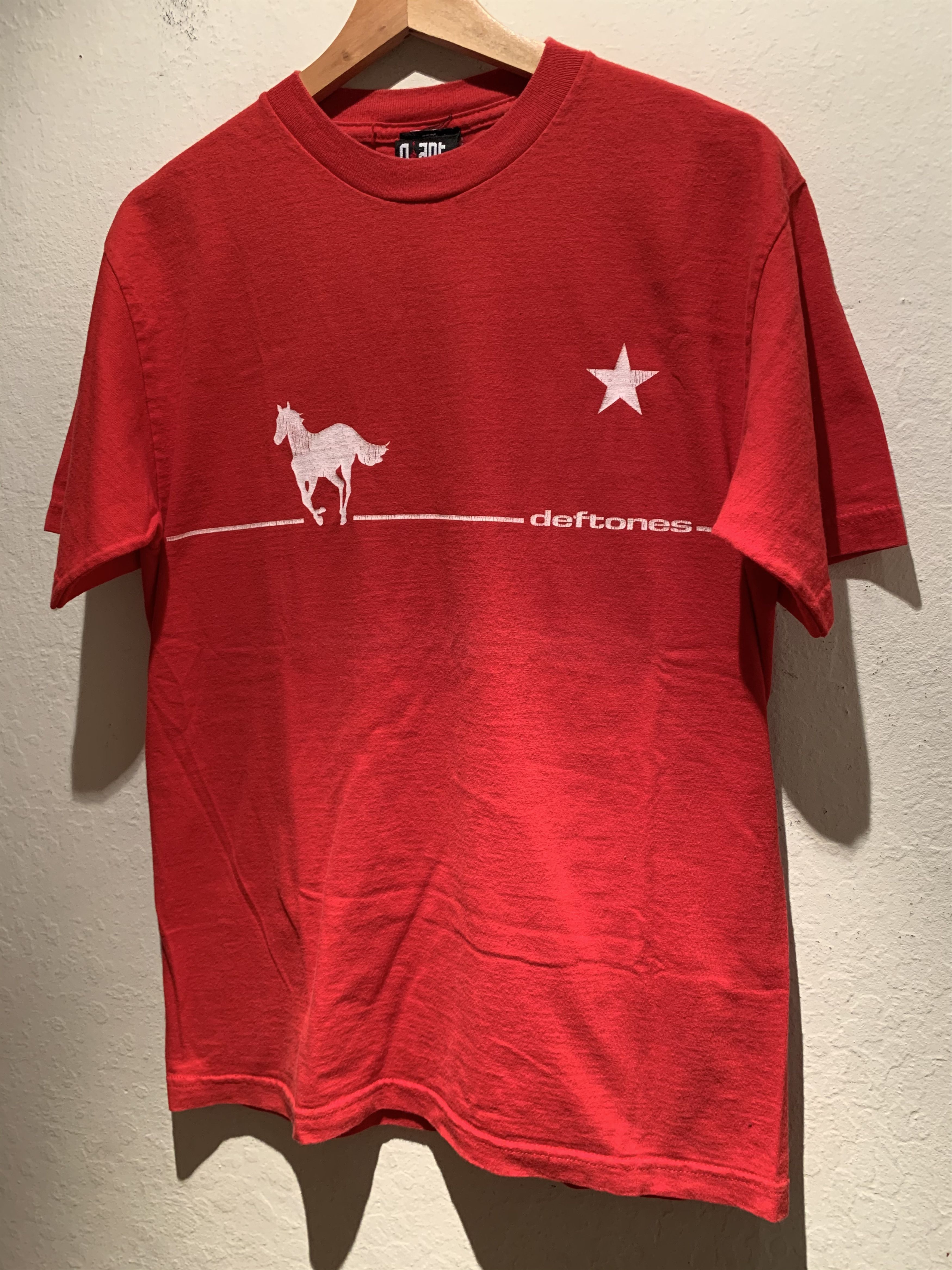 *RARE* Vintage Giant Deftones White Pony T-Shirt - Medium