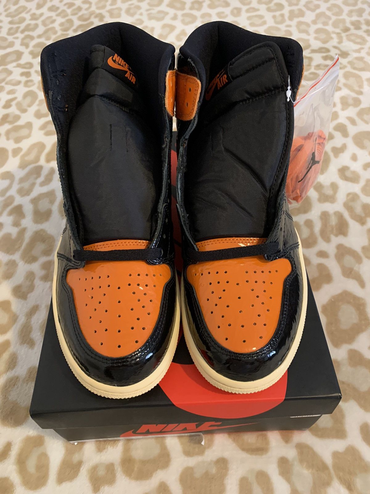 Jordan Brand Air Jordan 1 Shattered Backboard 3.0 Size 9 DS Size US 9 / EU 42 - 2 Thumbnail