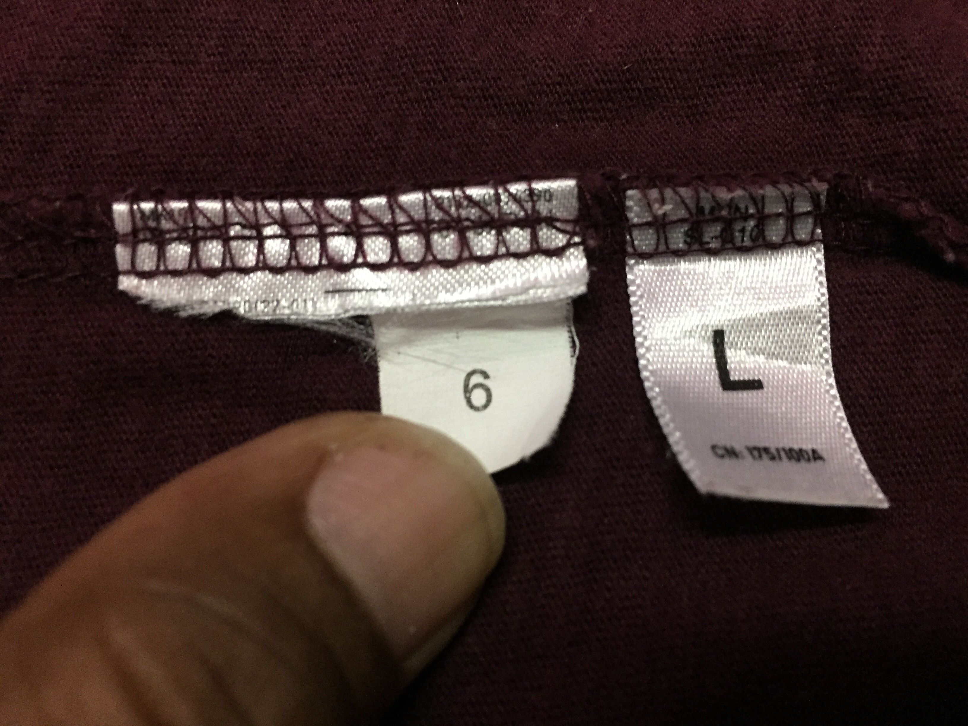 Uniqlo Undercover x Uniqlo T-Shirts Size L Size US L / EU 52-54 / 3 - 6 Thumbnail