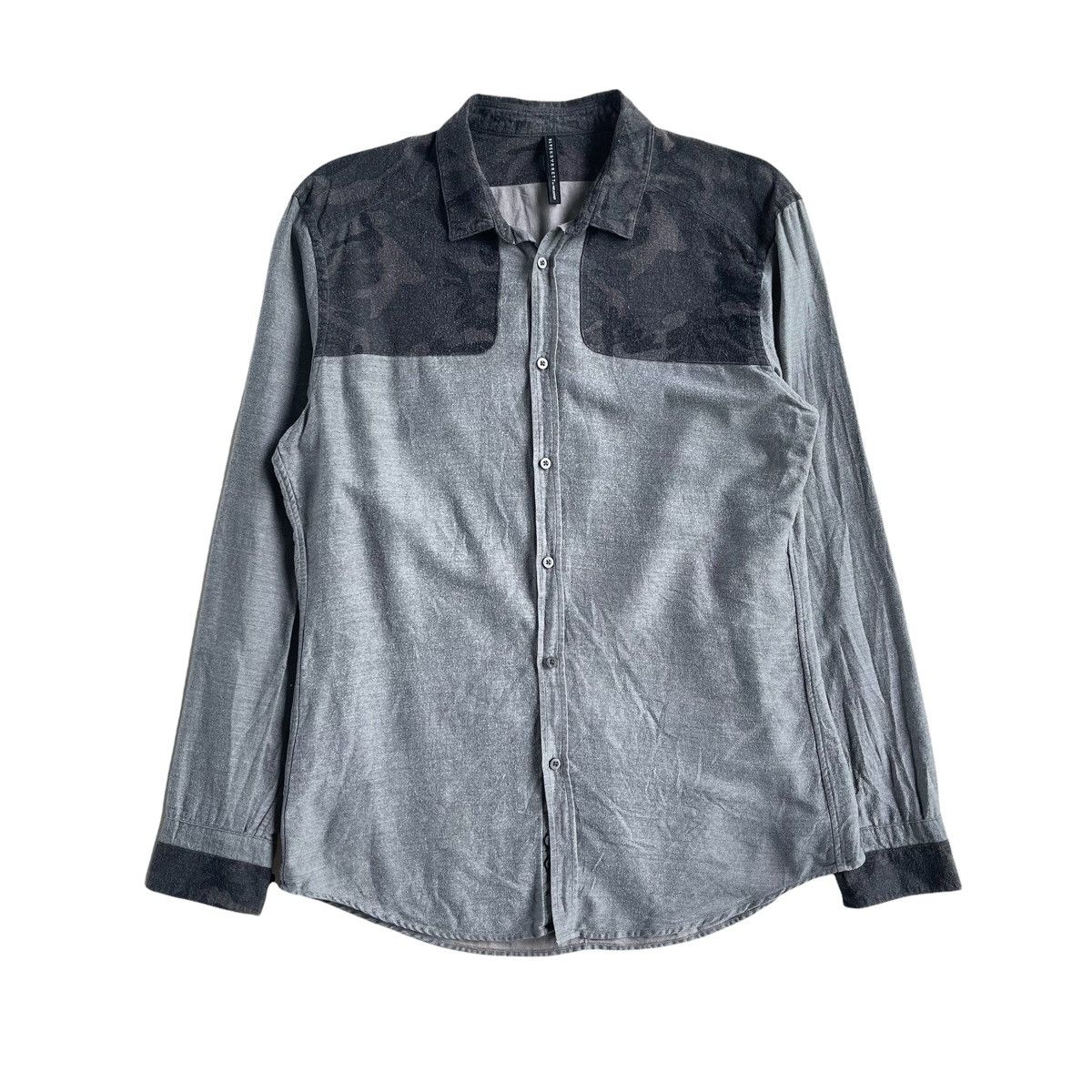 Black Barrett × Neil Barrett Black Barrett By Neil Barrett Camouflage Shirt Size US L / EU 52-54 / 3 - 1 Thumbnail