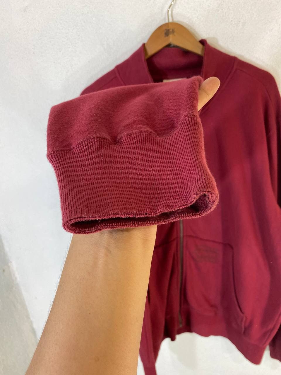 Levi's Levis Red Tab Maroon Sweater Distressed Design Size US L / EU 52-54 / 3 - 8 Thumbnail