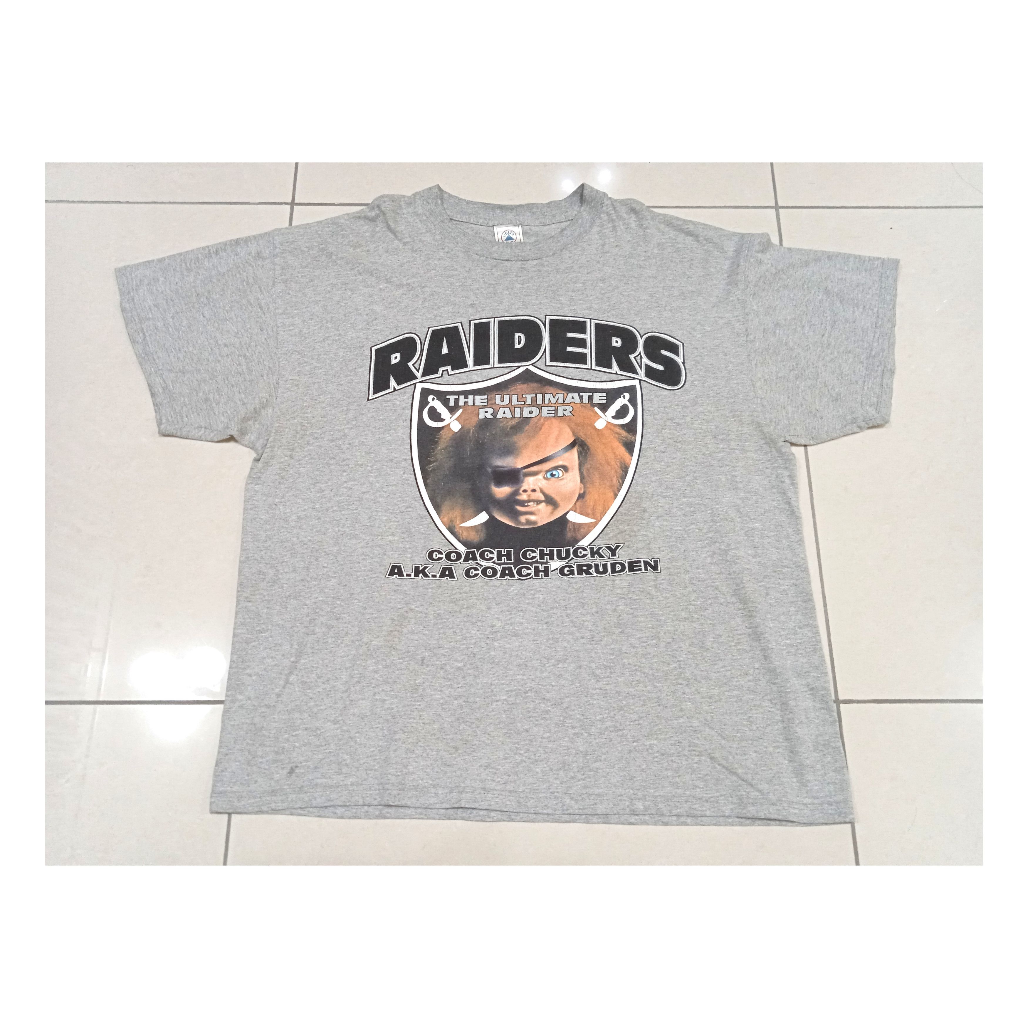 image of Movie x Vintage 2000S Chucky La Raiders T Shirt in Grey, Men's (Size XL)