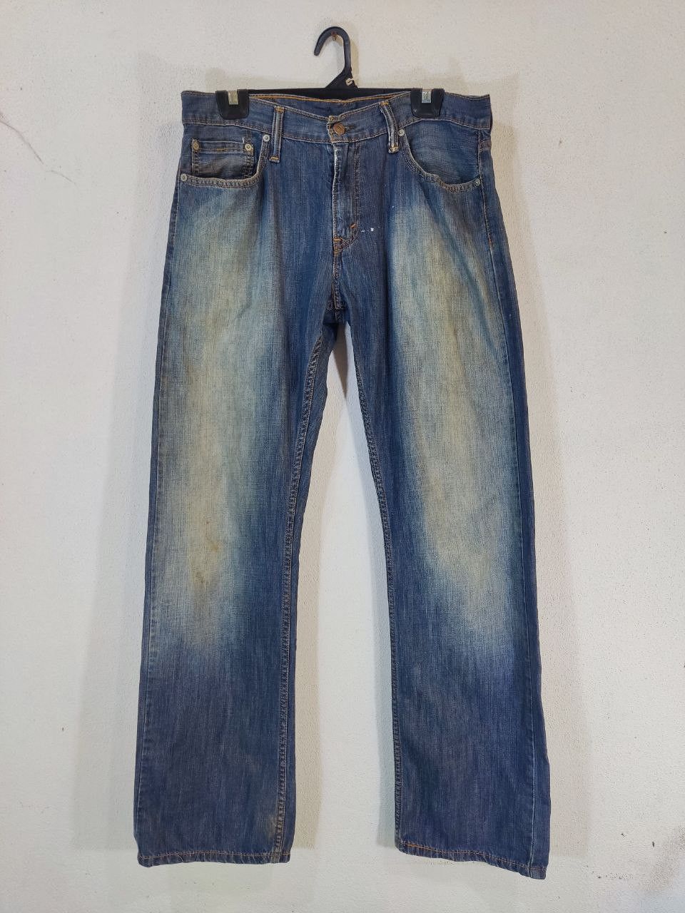 Levi's levis 514 slim straight faded distressed denim Size US 34 / EU 50 - 2 Thumbnail