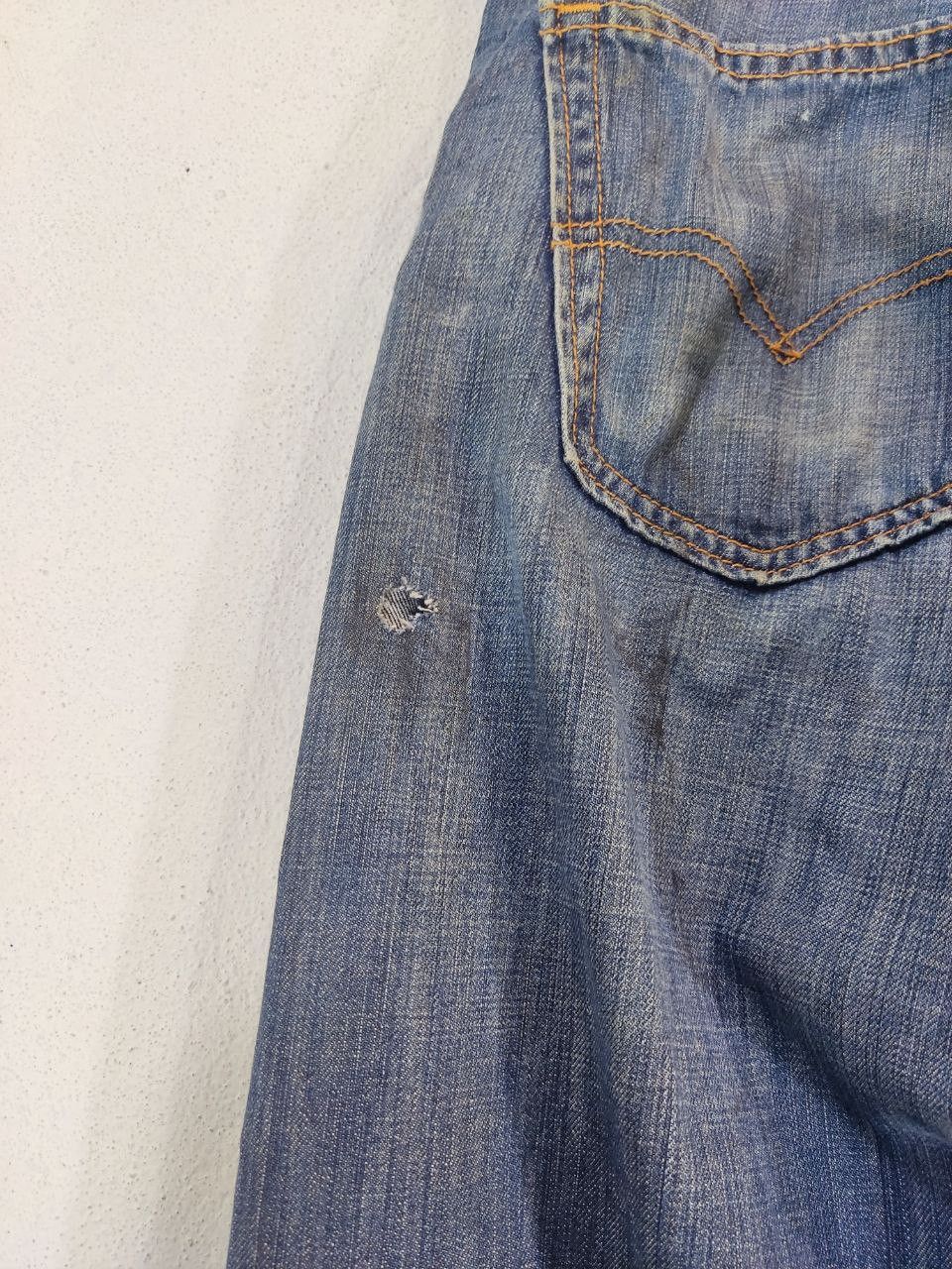 Levi's levis 514 slim straight faded distressed denim Size US 34 / EU 50 - 13 Thumbnail