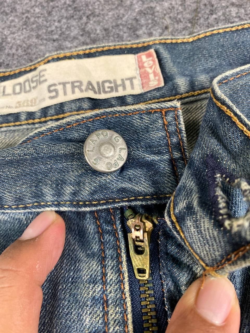Levi's vintage levis 569 loose straight uneven faded denim Size US 42 / EU 58 - 13 Thumbnail