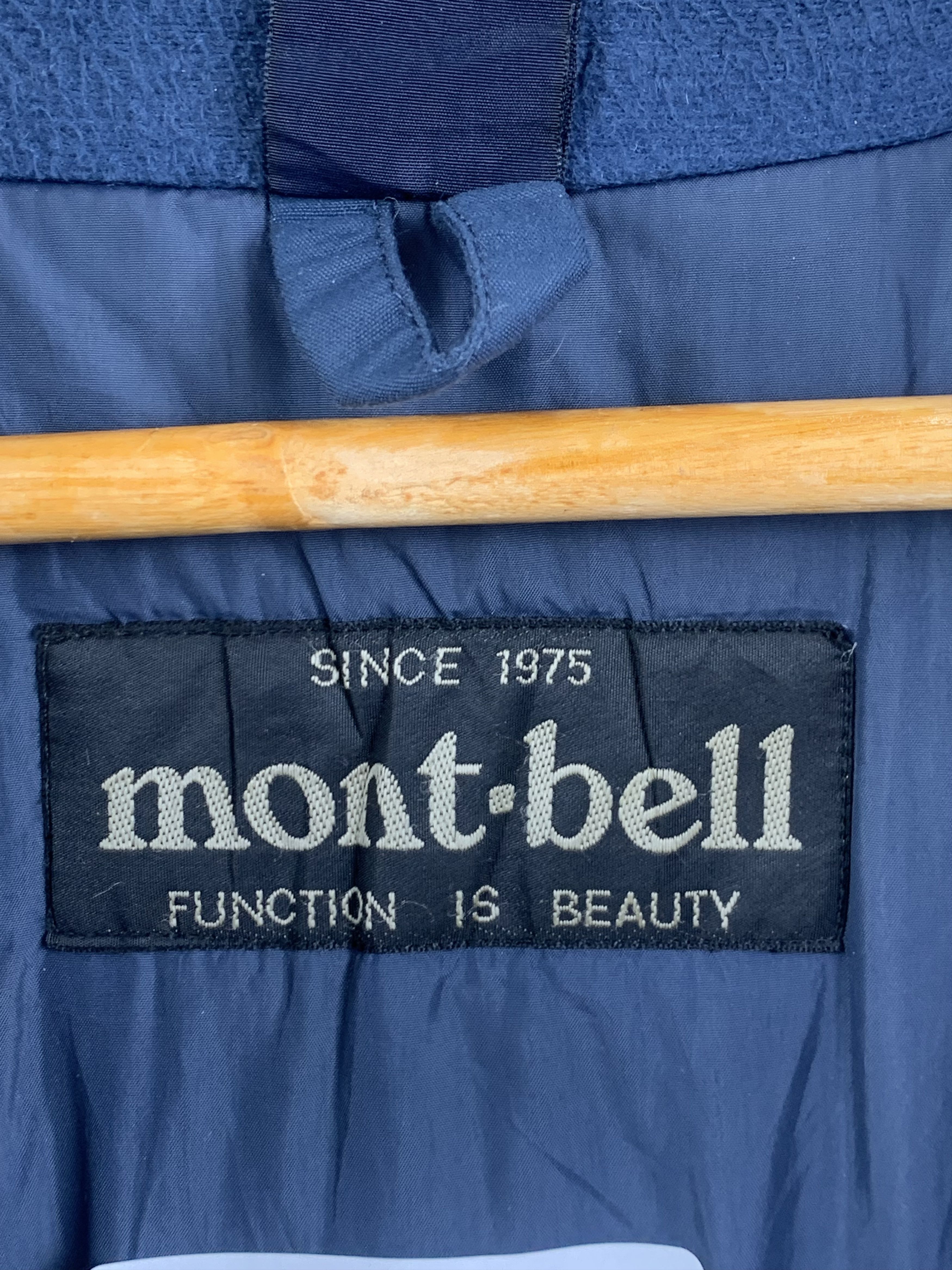 Goretex Vintage Montbell Gore-Tex Hiking Multi Pocket Zip Up Jacket Size US XL / EU 56 / 4 - 10 Thumbnail