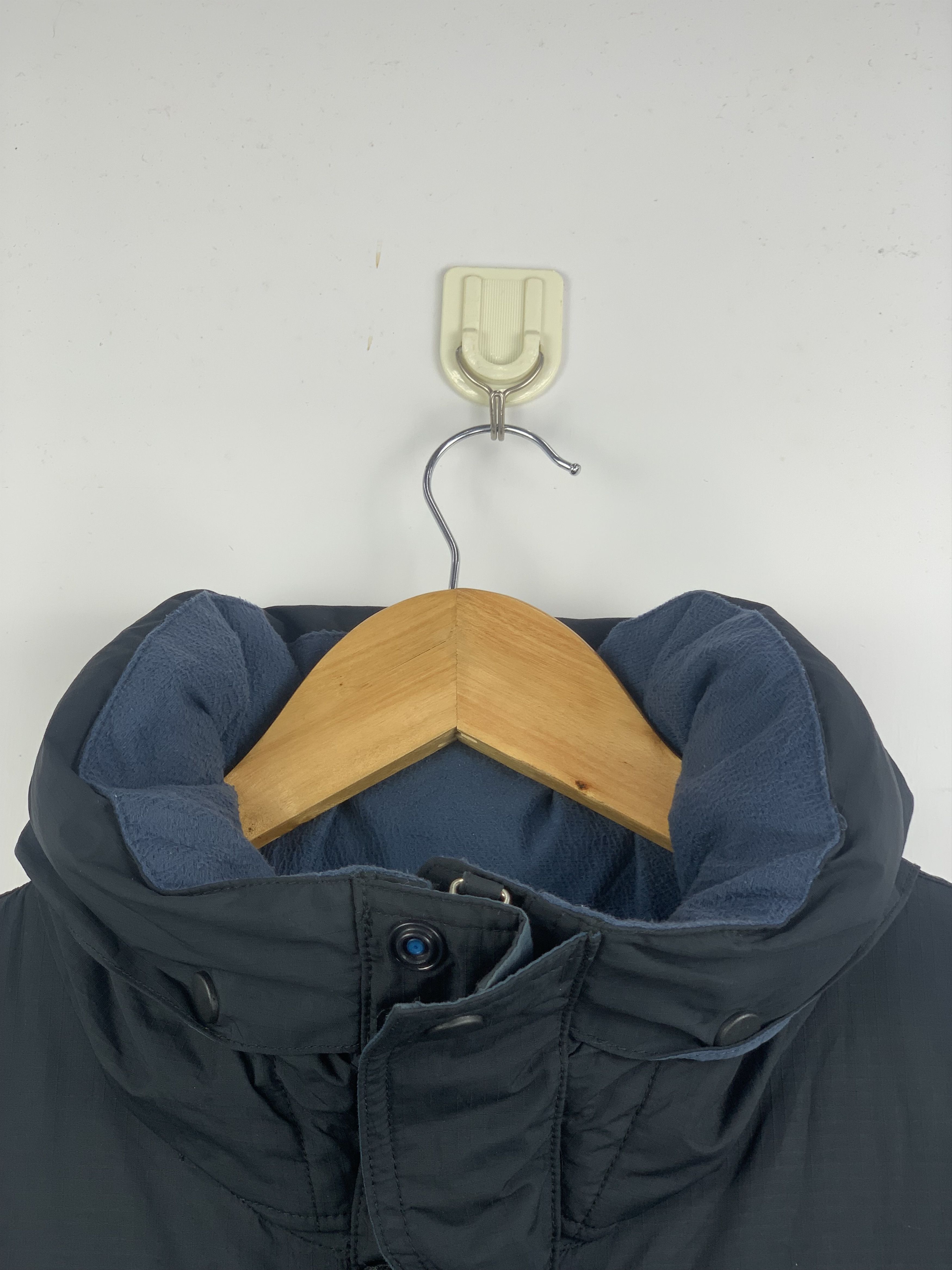 Goretex Vintage Montbell Gore-Tex Hiking Multi Pocket Zip Up Jacket Size US XL / EU 56 / 4 - 2 Thumbnail
