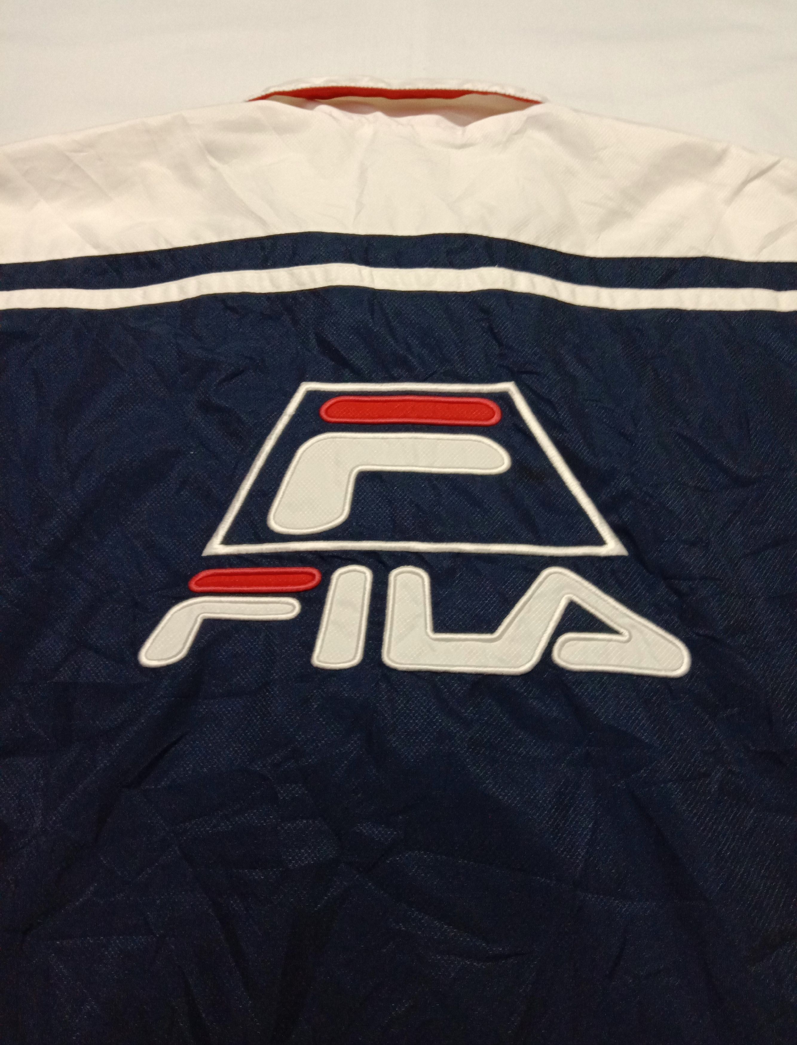Fila Fila Sweater Windbreaker Embroided Big Spell Out Logo Size US M / EU 48-50 / 2 - 2 Thumbnail
