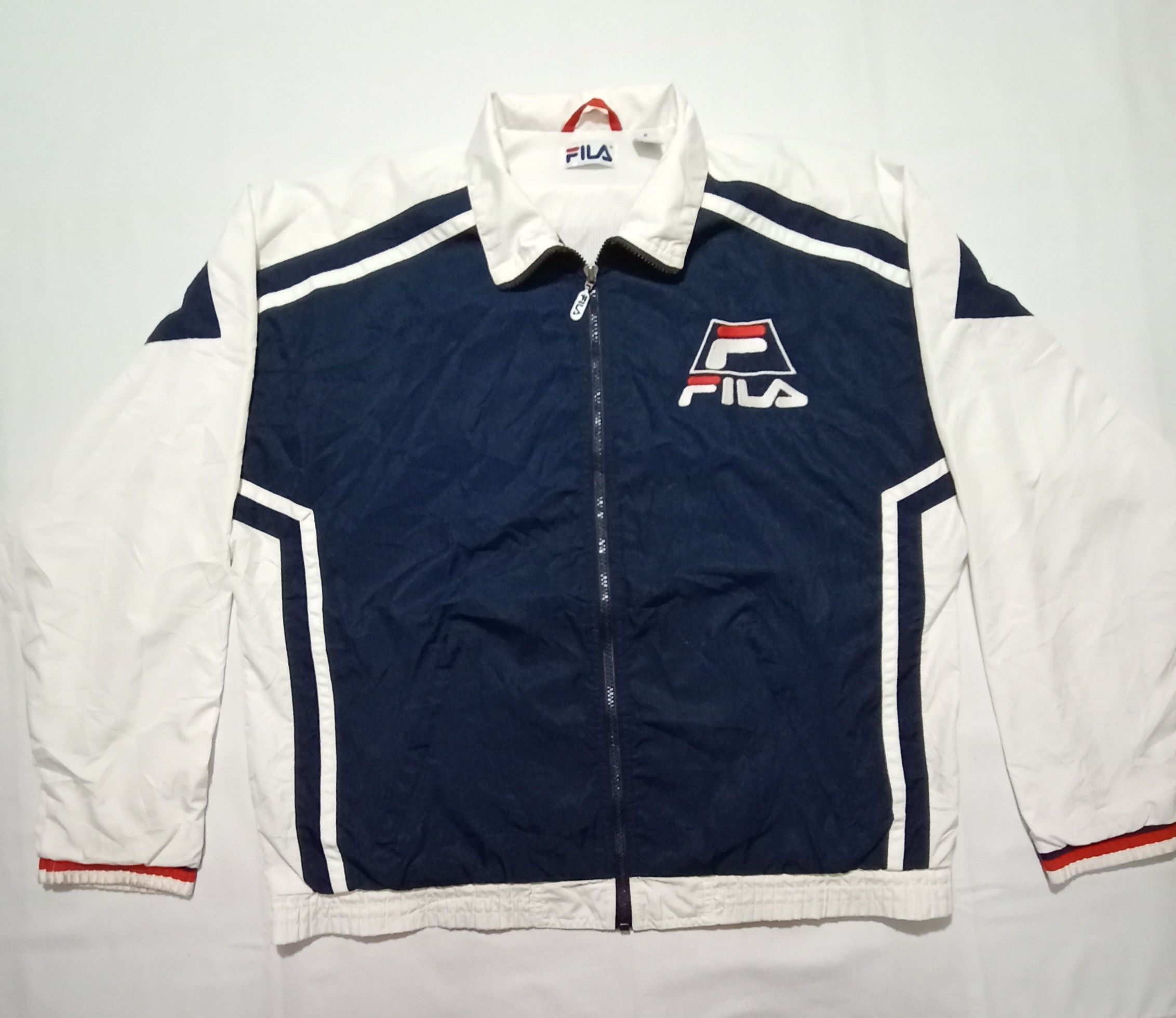 Fila Fila Sweater Windbreaker Embroided Big Spell Out Logo Size US M / EU 48-50 / 2 - 1 Thumbnail