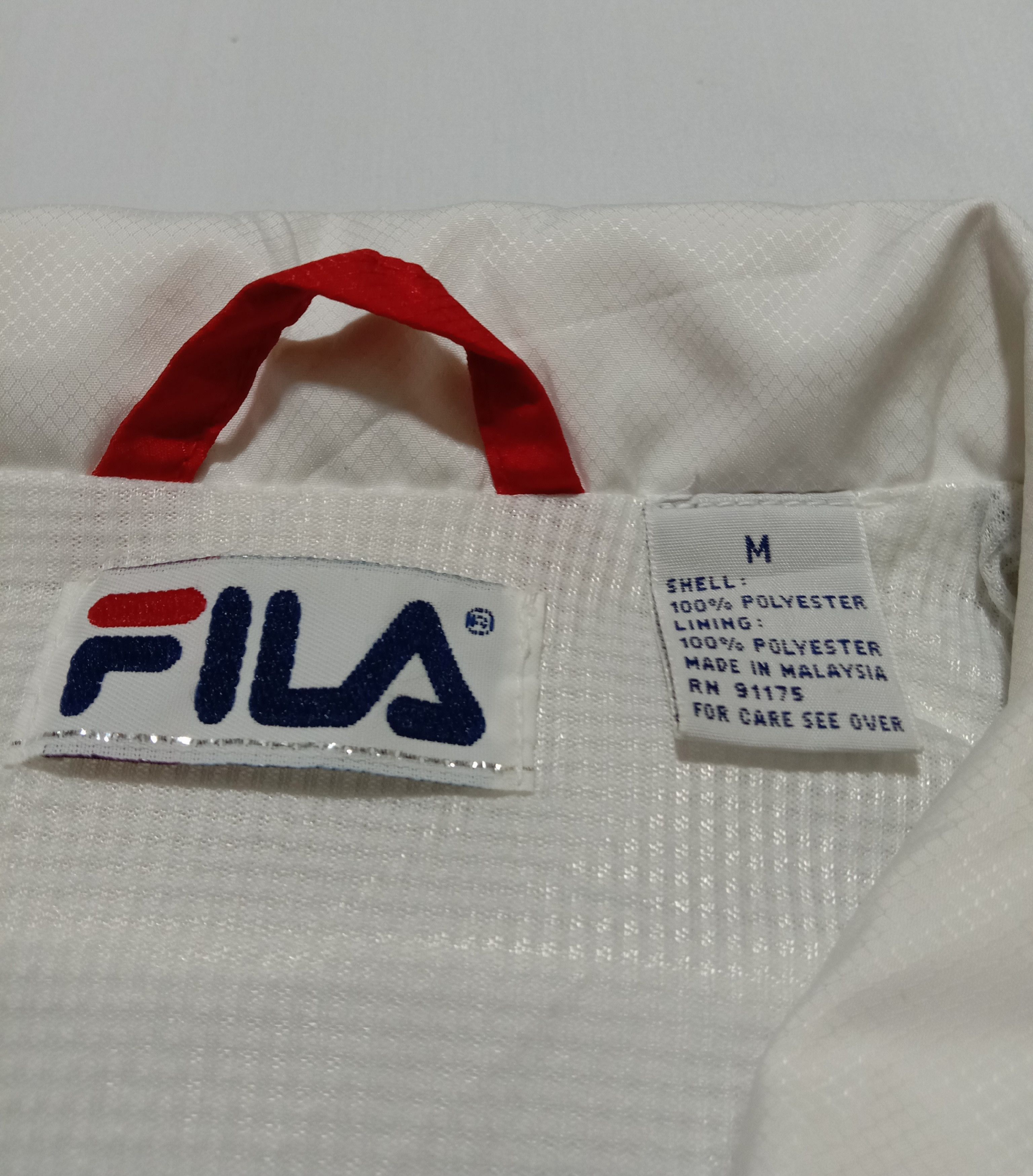 Fila Fila Sweater Windbreaker Embroided Big Spell Out Logo Size US M / EU 48-50 / 2 - 4 Thumbnail