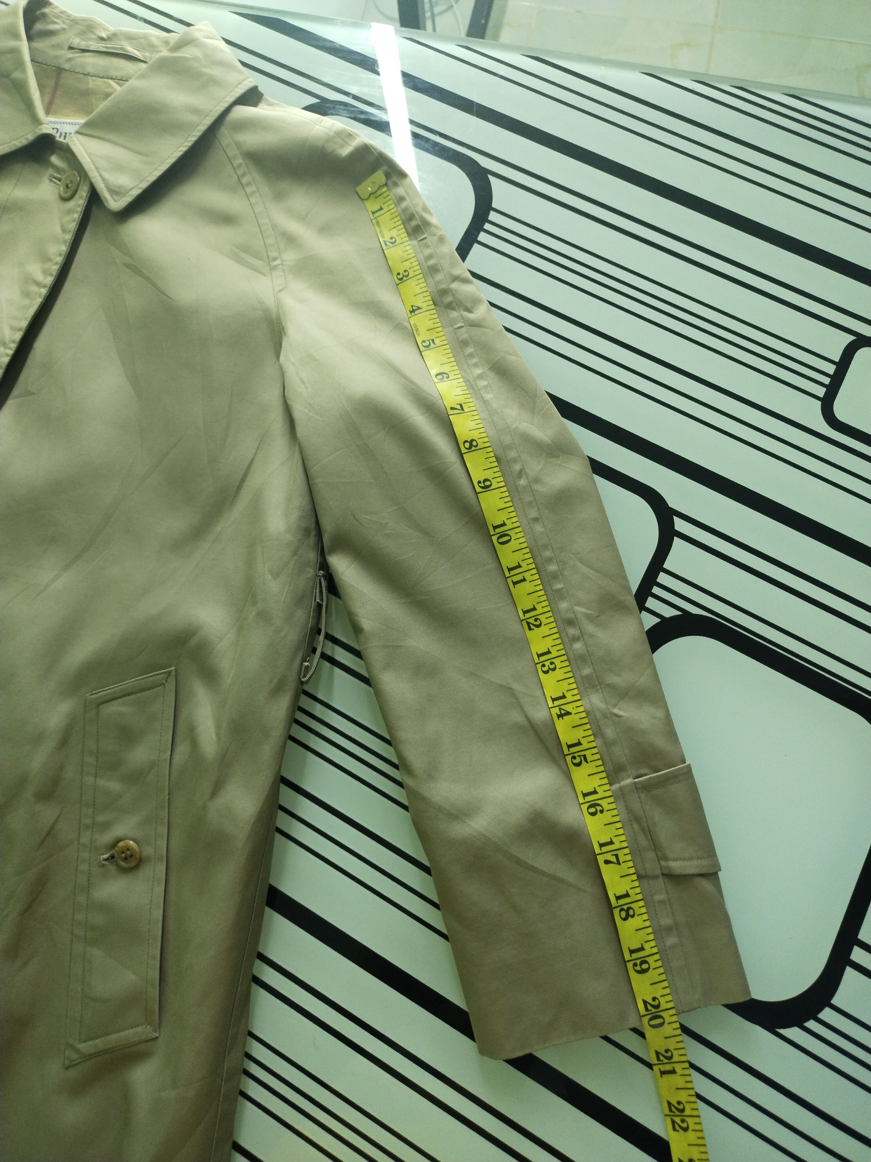 Burberry VTG 90s TRENCH COAT JACKET Size US M / EU 48-50 / 2 - 17 Thumbnail