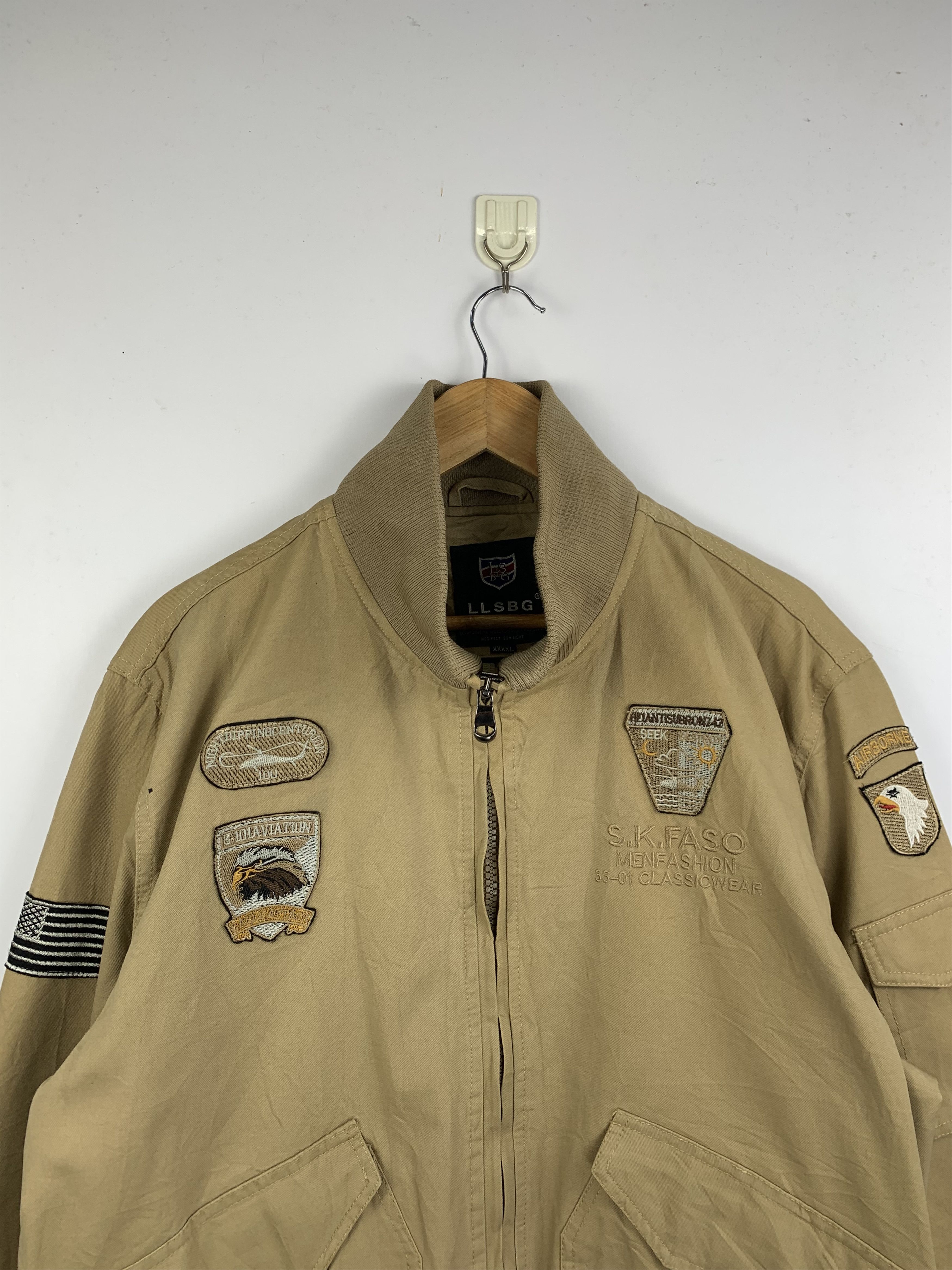 Japanese Brand Vintage LLSBG Military Patch Bomber Jacket– Tan, Size 4XL Size US XXL / EU 58 / 5 - 3 Thumbnail