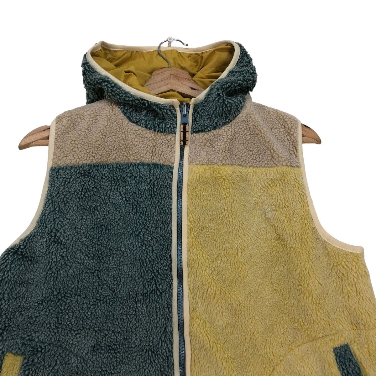 Japanese Brand Japanese Brand Fleece Vest Hooded Jacket Size US M / EU 48-50 / 2 - 3 Thumbnail