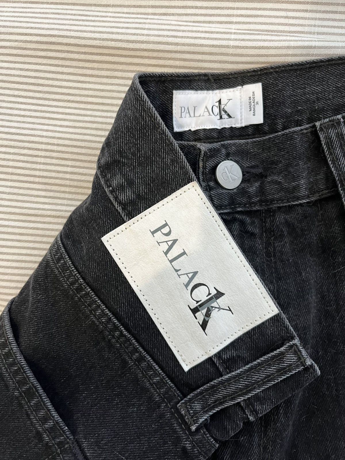 Pre-owned Calvin Klein X Palace Calvin Klein Shorts In Black