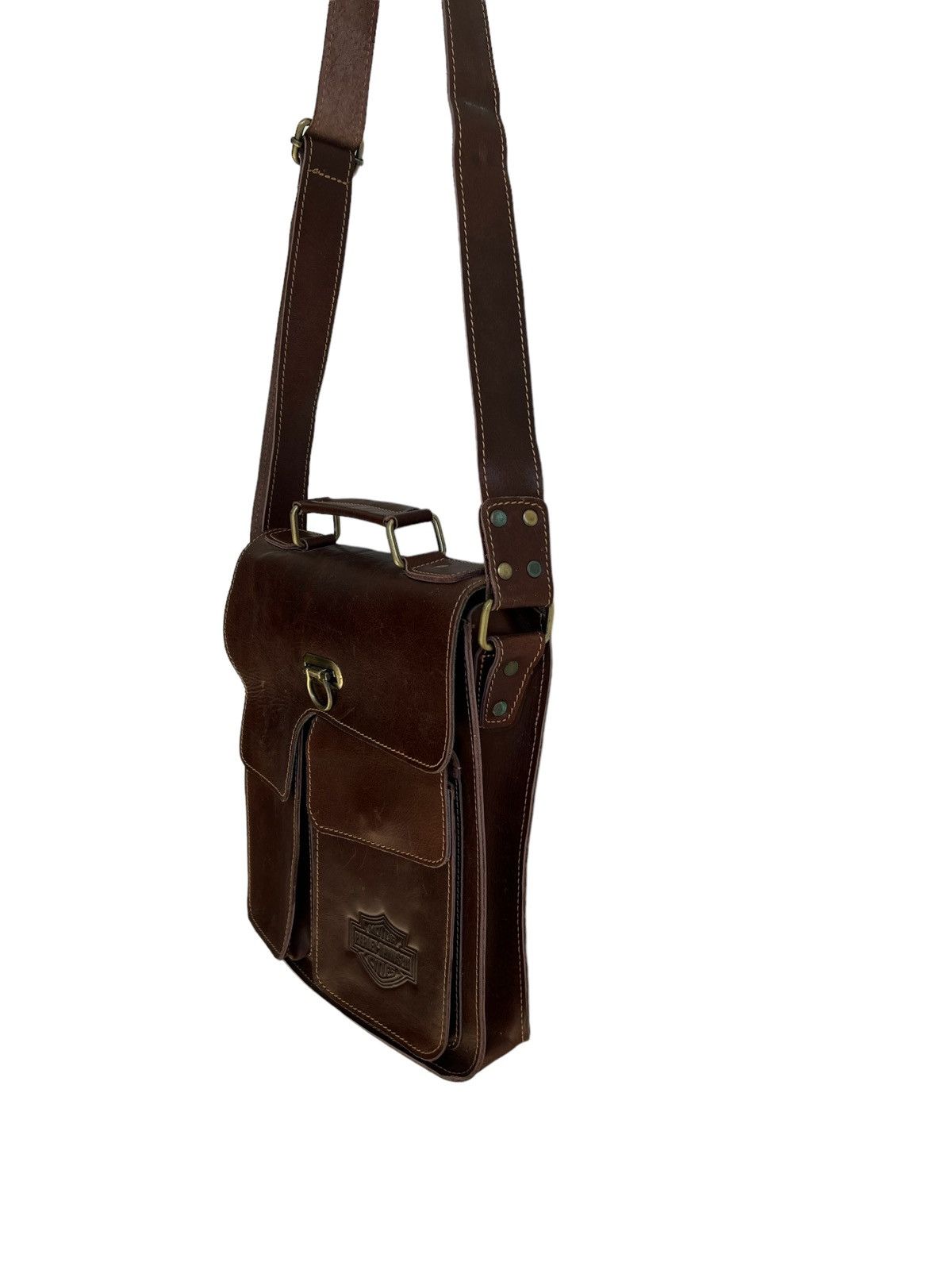 Genuine Leather × Harley Davidson × Indian Motorcycle 1970s Harley Davidson 🦅 Engraved Logo Crossbody Sling Bag Size ONE SIZE - 7 Thumbnail
