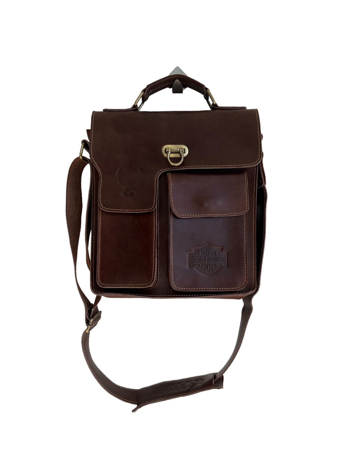 Genuine Leather × Harley Davidson × Indian Motorcycle 1970s Harley Davidson 🦅 Engraved Logo Crossbody Sling Bag Size ONE SIZE - 3 Thumbnail