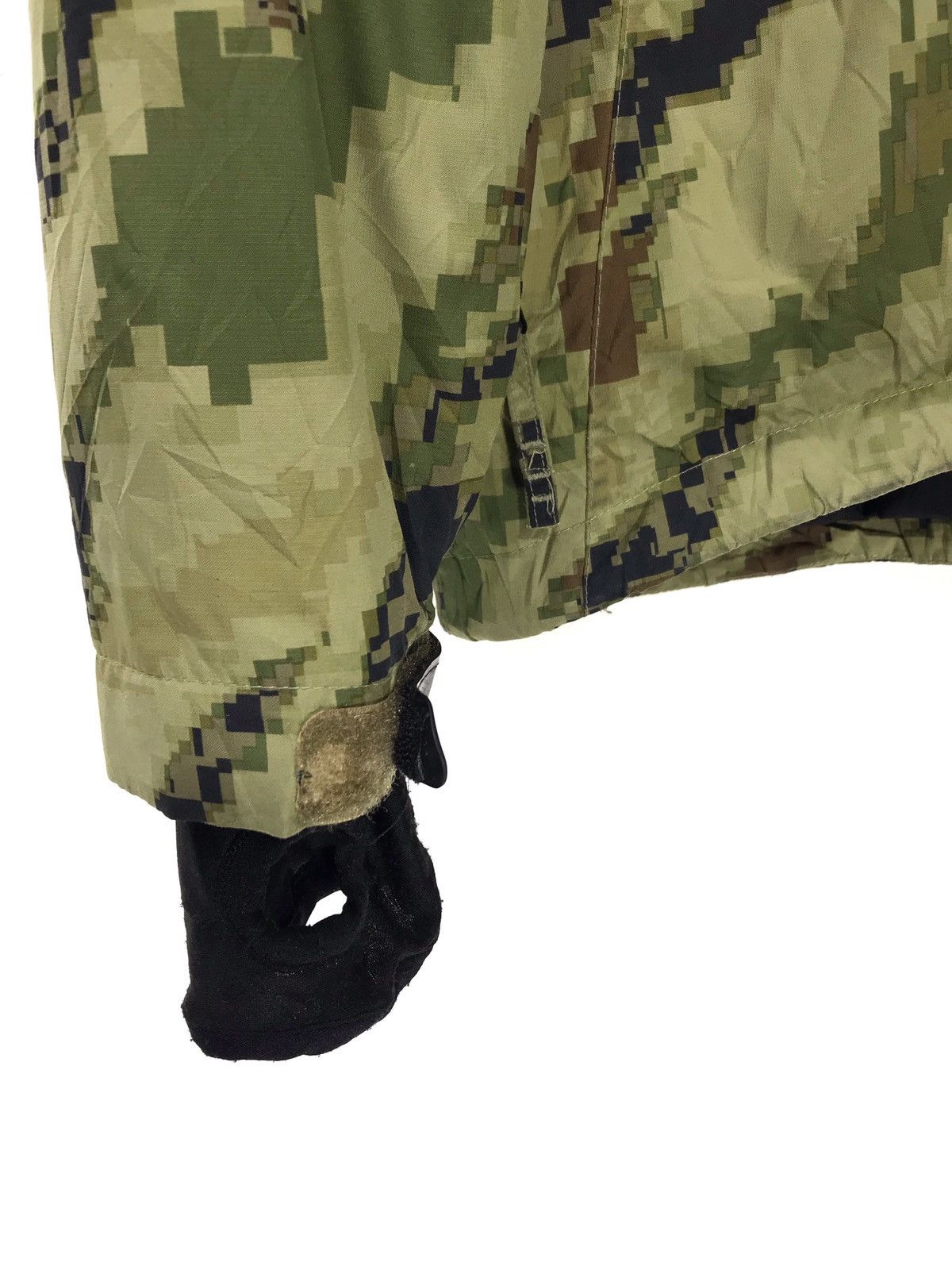 Japanese Brand 🛩Maharishi Digi Camo Nylon Hoodie Jacket Sniper 22🟩 Size US L / EU 52-54 / 3 - 2 Thumbnail
