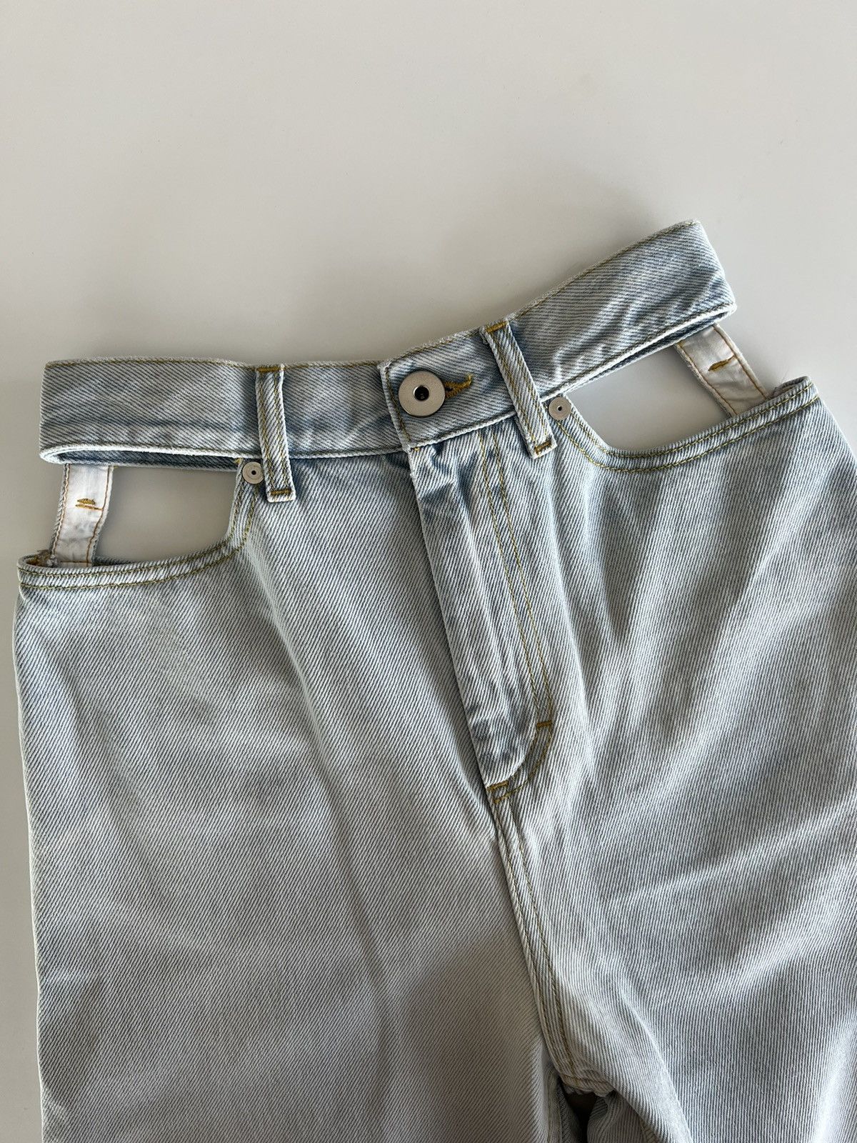 Maison Margiela Maison Margiela High Waist Cut Out Jeans Size US 26 / EU 42 - 2 Thumbnail