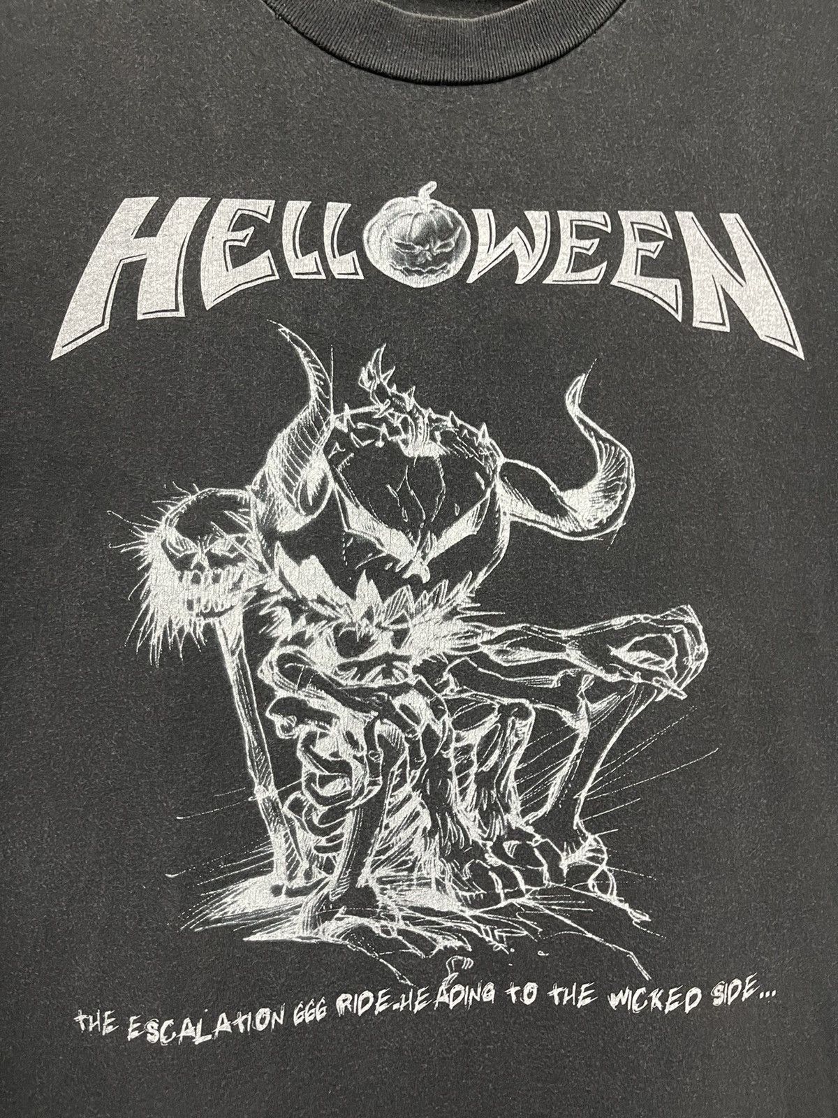 Band Tees × Vintage Vintage Helloween Heavy Metal Bootleg Shirt Rare Size US L / EU 52-54 / 3 - 2 Thumbnail