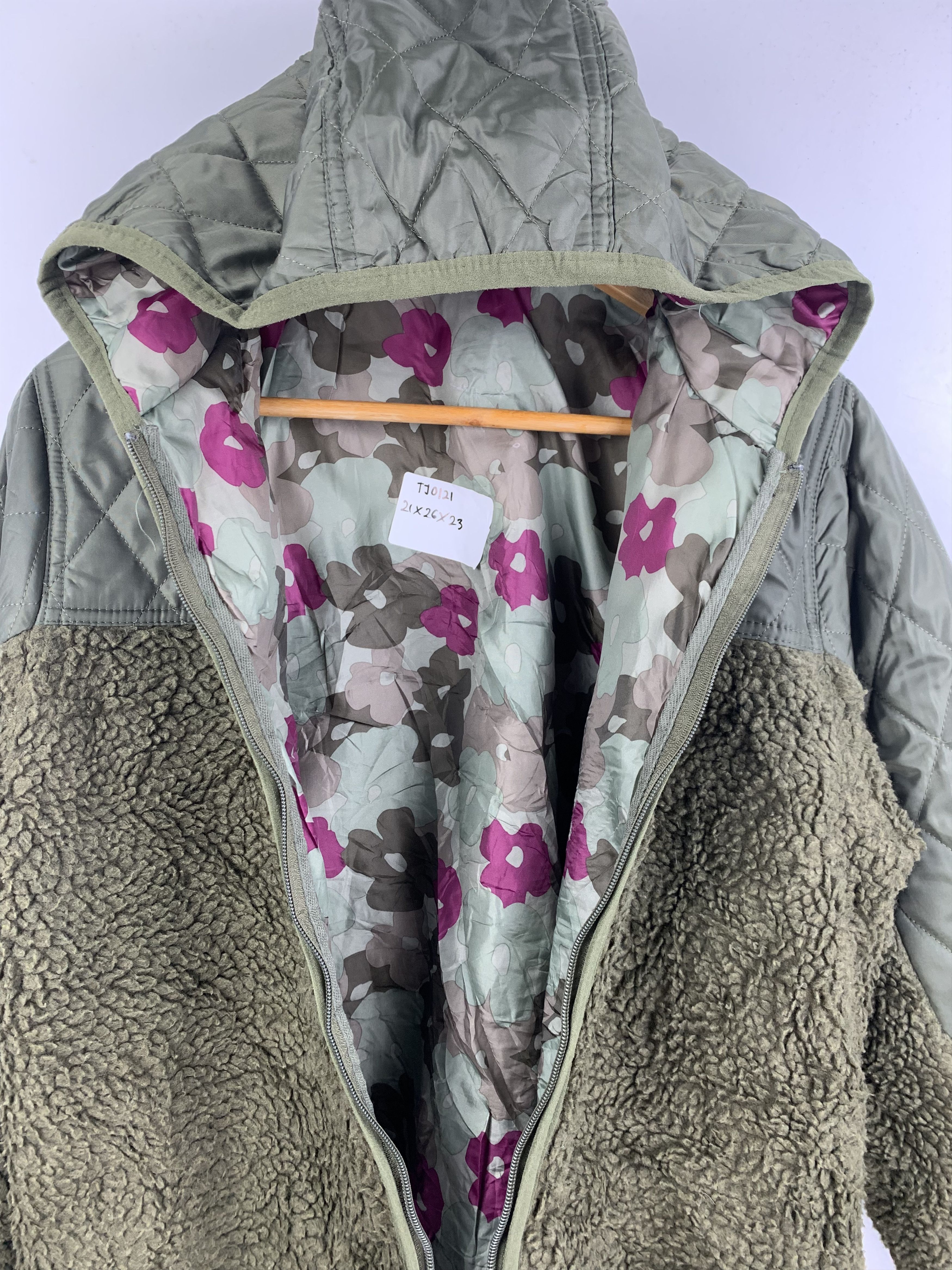 Vintage UTDOOR Fleece Lining Hoodie Zip Up Light Jacket
