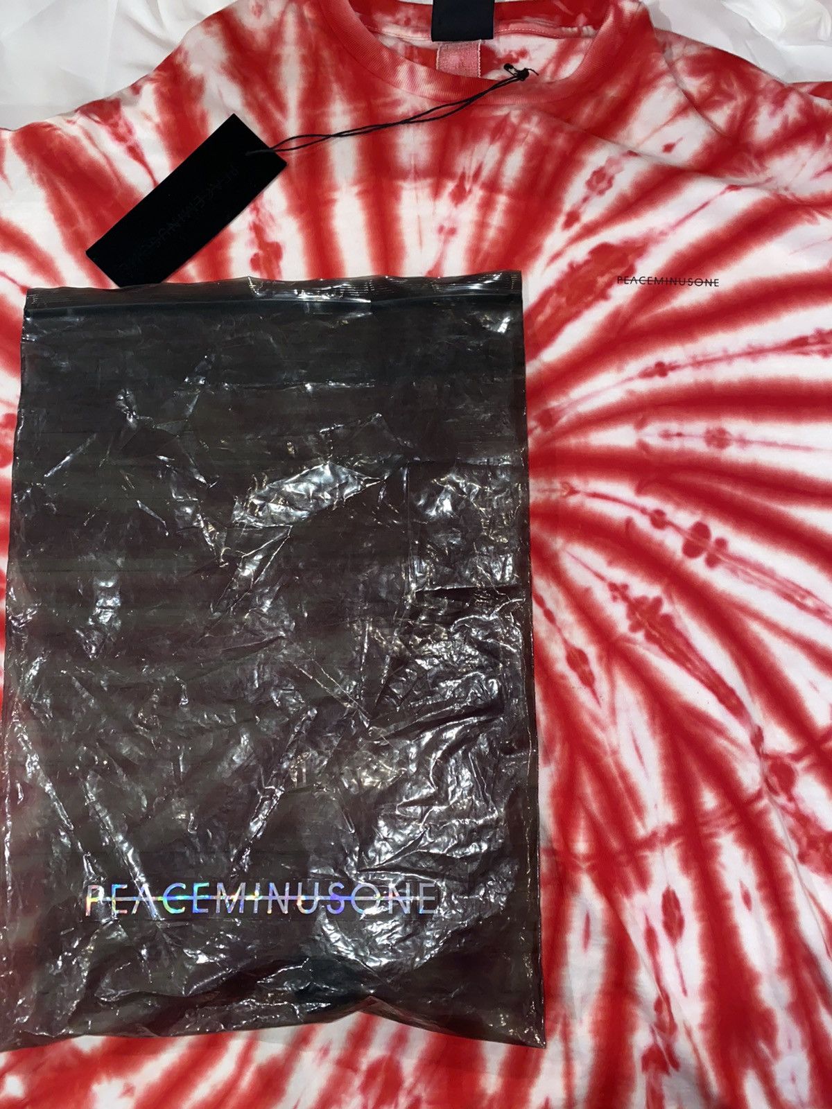 peaceminusone Peaceminusone Red Tie Dye Tshirt Miami Exclusive Size US L / EU 52-54 / 3 - 4 Thumbnail