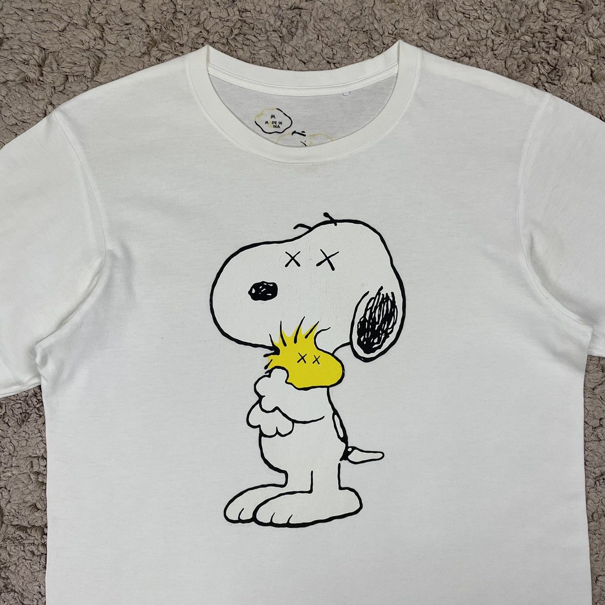 Japanese Brand UT Kaws x Peanut T-shirt Size US M / EU 48-50 / 2 - 5 Thumbnail