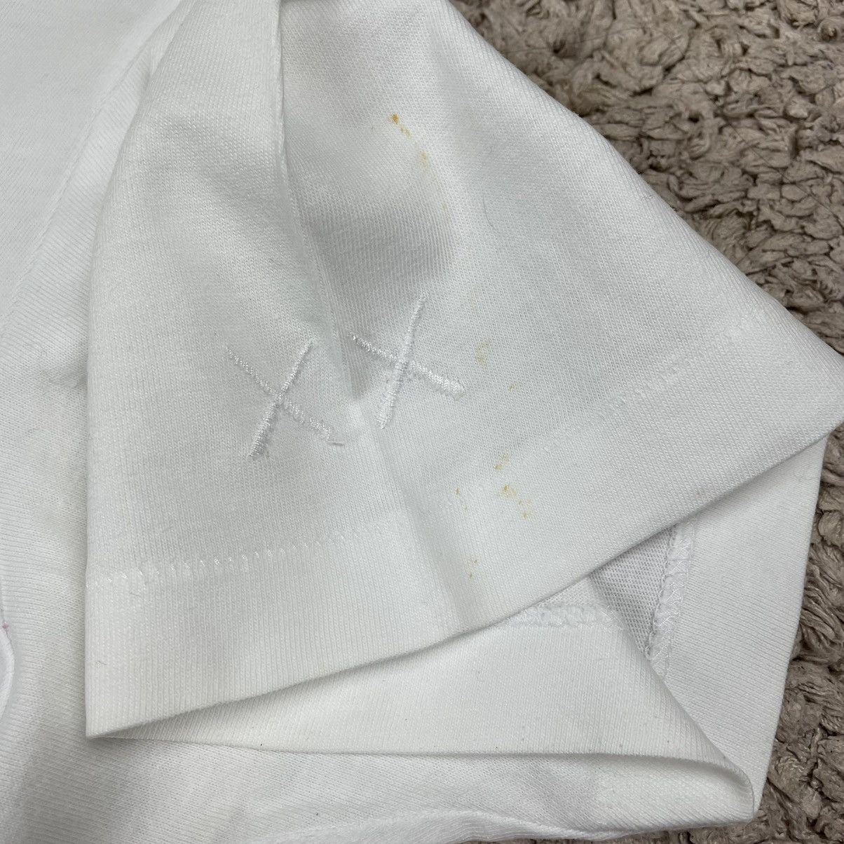 Japanese Brand UT Kaws x Peanut T-shirt Size US M / EU 48-50 / 2 - 8 Thumbnail