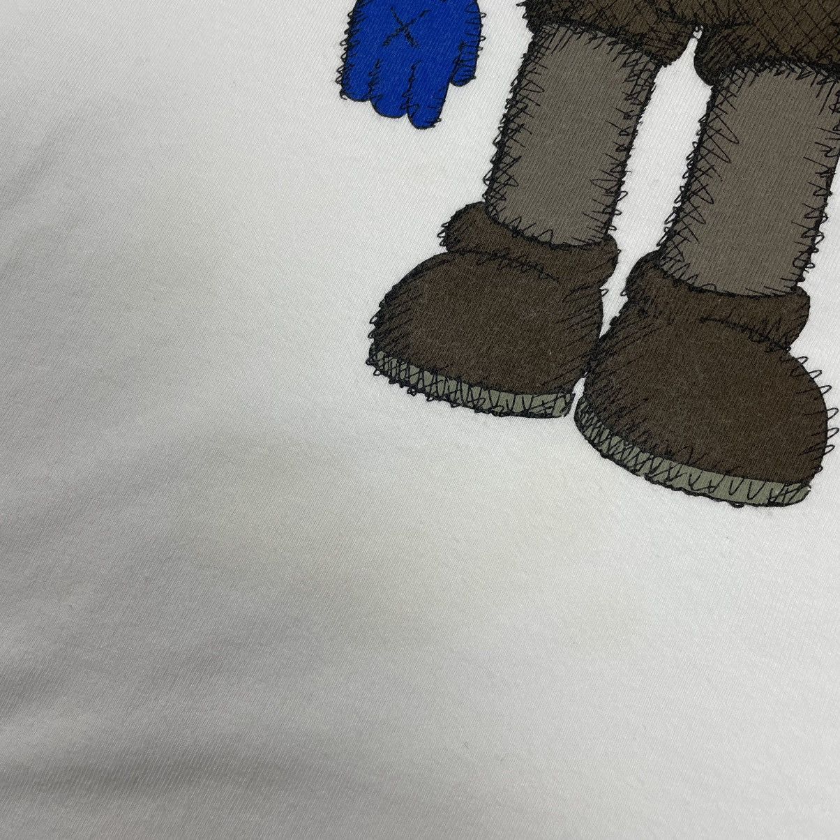 Japanese Brand UT Kaws x Sesame Street T-shirt Size US L / EU 52-54 / 3 - 13 Thumbnail