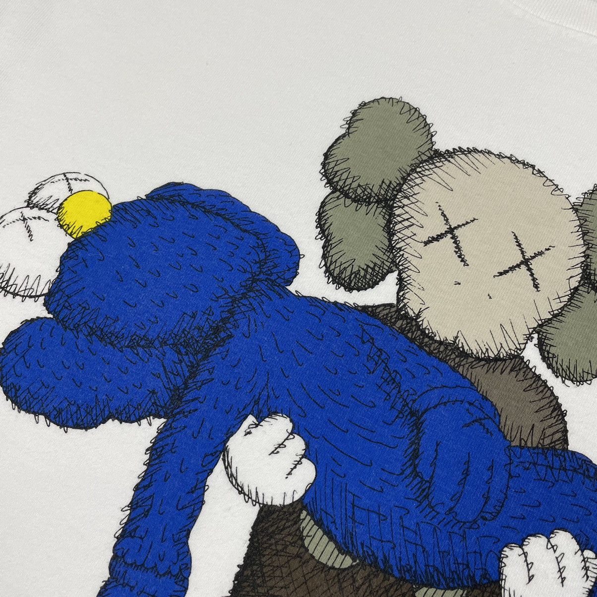 Japanese Brand UT Kaws x Sesame Street T-shirt Size US L / EU 52-54 / 3 - 7 Thumbnail