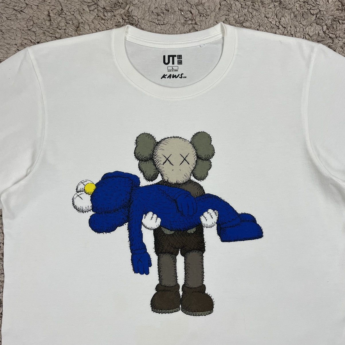 Japanese Brand UT Kaws x Sesame Street T-shirt Size US L / EU 52-54 / 3 - 5 Thumbnail
