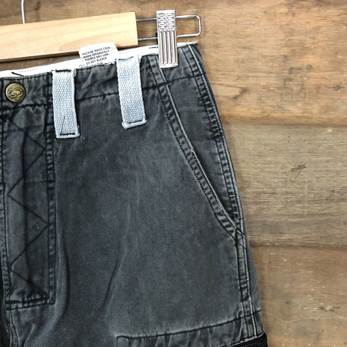 Ecko Unltd. The Ecko faded Black multi pocket Cargo Pants #3974 Size US 27 - 5 Thumbnail