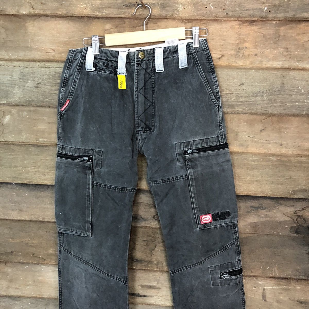 Ecko Unltd. The Ecko faded Black multi pocket Cargo Pants #3974 Size US 27 - 2 Thumbnail