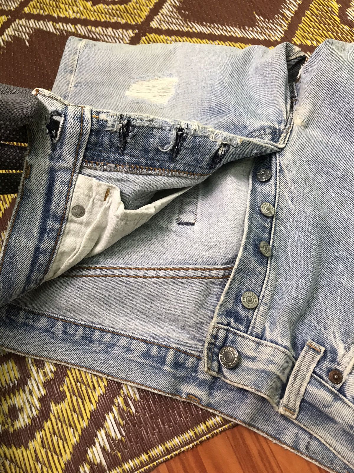 Levi's × Vintage vintage levis 80s 501 button 550 usa very rare Size US 30 / EU 46 - 4 Thumbnail